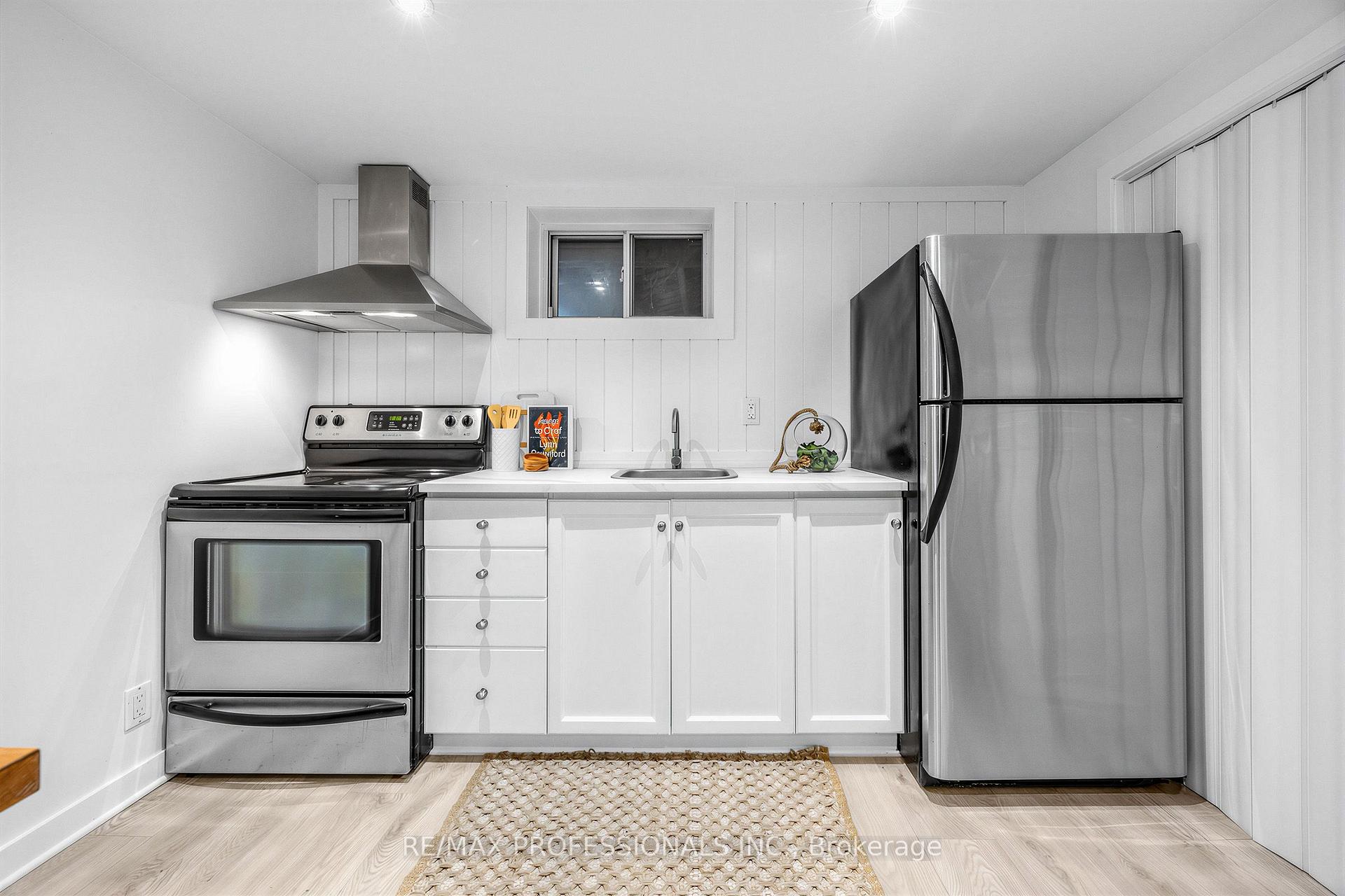 Photo 28 of 1013 Centre Street S, Whitby, Downtown Whitby — HOMEH