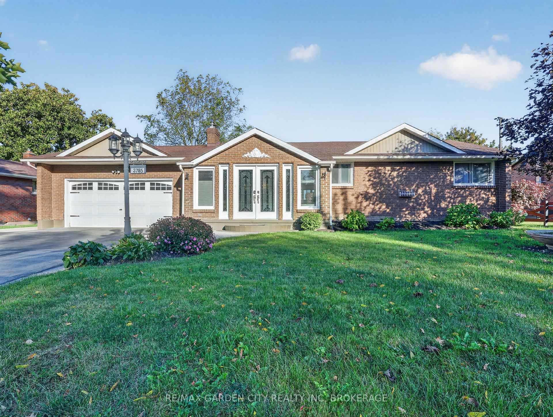 Photo 4 of 3785 Nineteenth Street, Lincoln, Lincoln-Jordan/Vineland — HOMEH