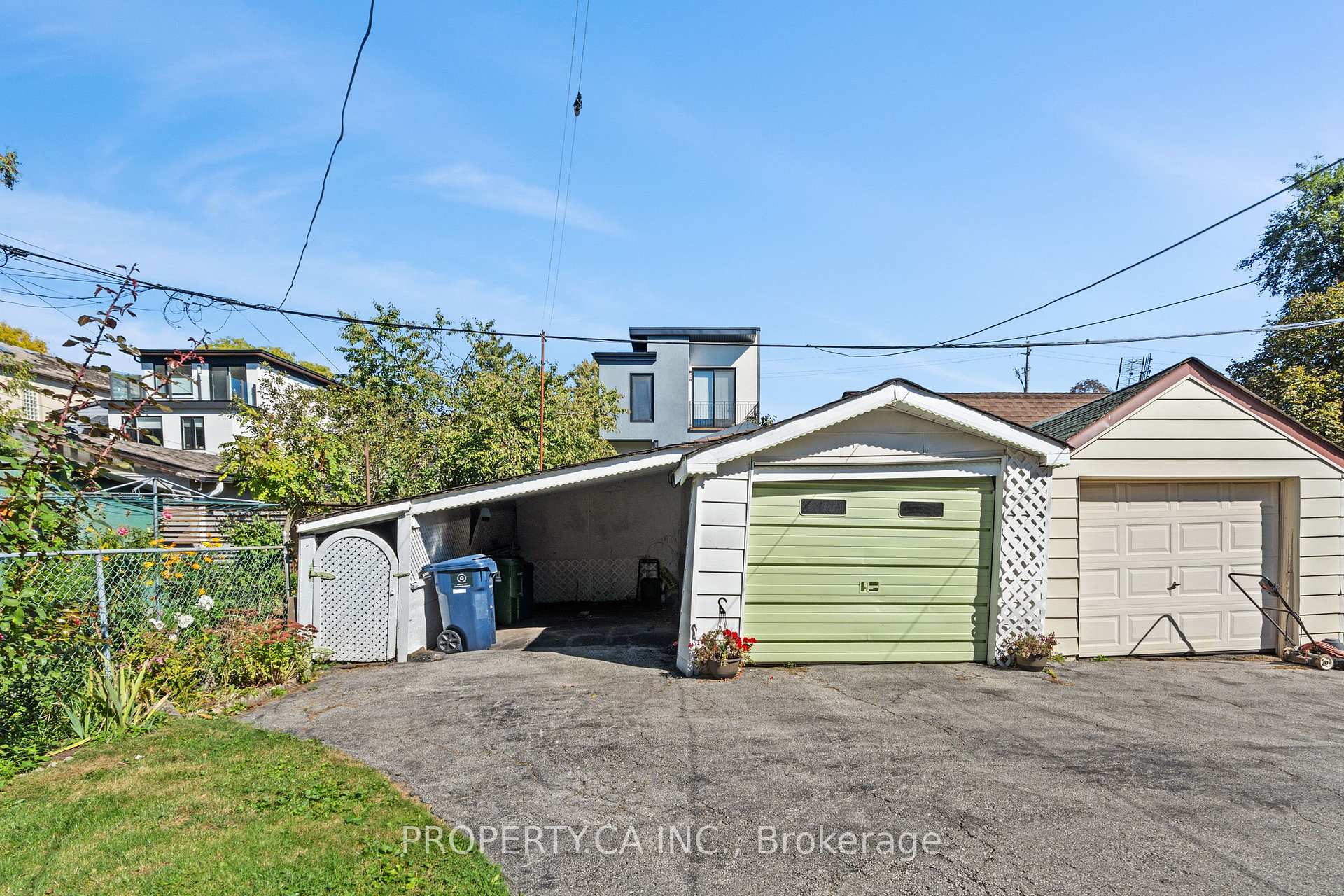 Photo 33 of 16 Warren Crescent, Toronto, Lambton Baby Point — HOMEH