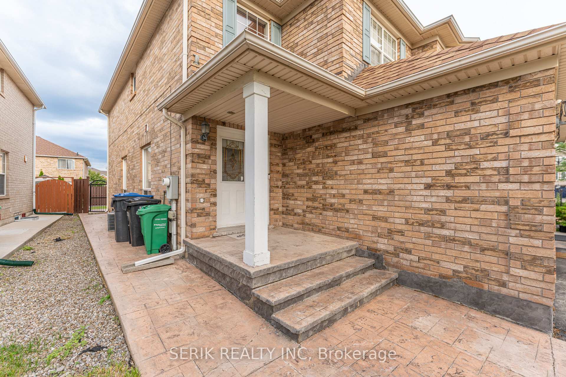 Photo 7 of 53 Brunswick Street, Brampton, Fletcher's Meadow — HOMEH