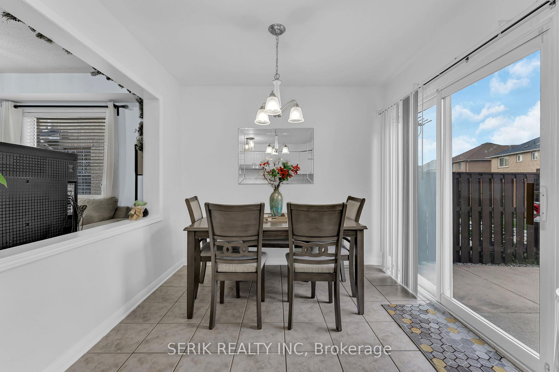 Photo 16 of 53 Brunswick Street, Brampton, Fletcher's Meadow — HOMEH