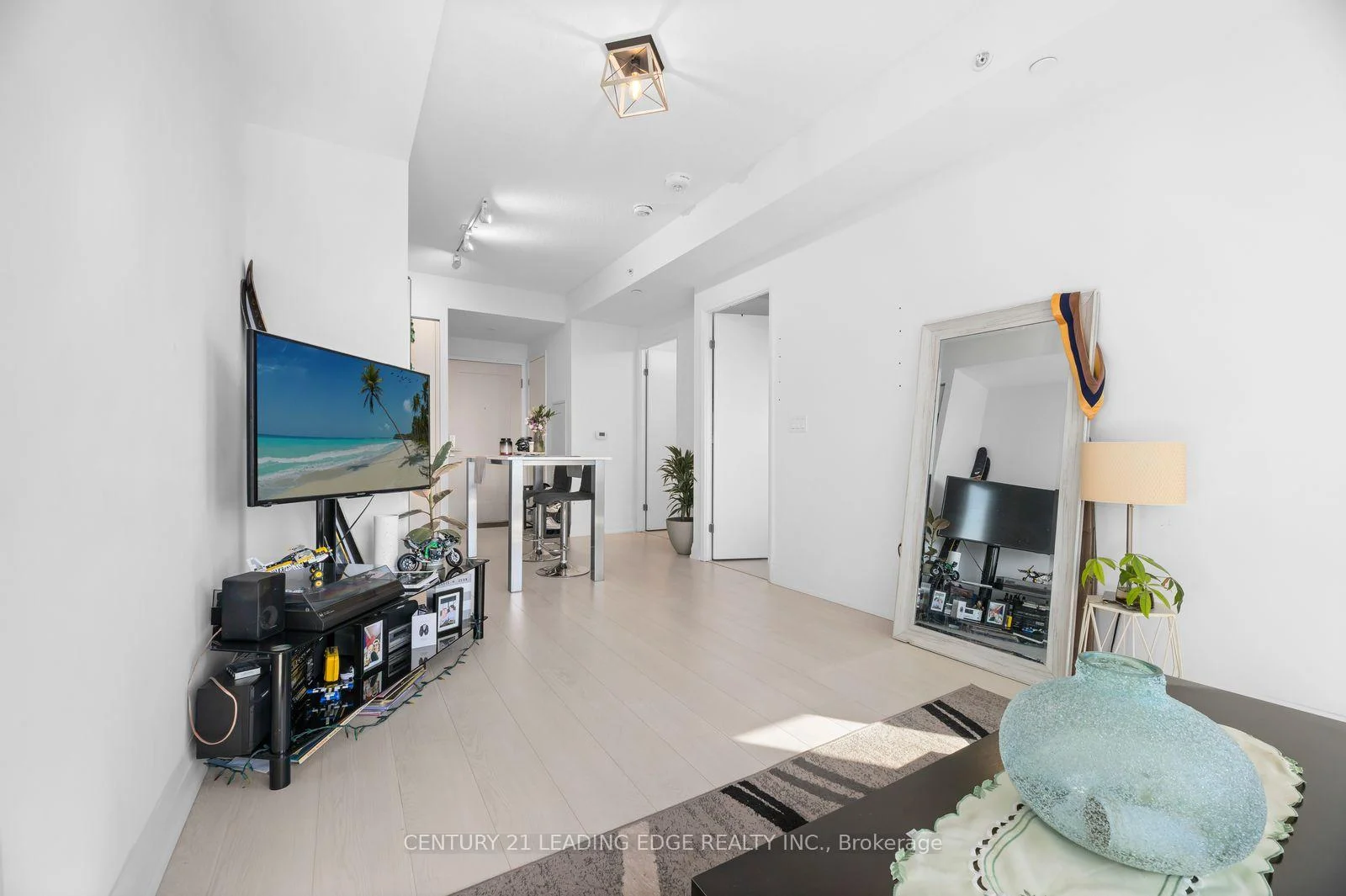 Photo 10 of Unit 745, 26 Gibbs Road, Etobicoke, Islington-City Centre West — HOMEH