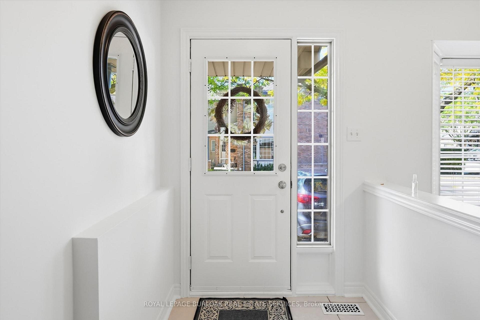 Photo 4 of Unit 11, 705 Cumberland Avenue, Burlington, Roseland — HOMEH