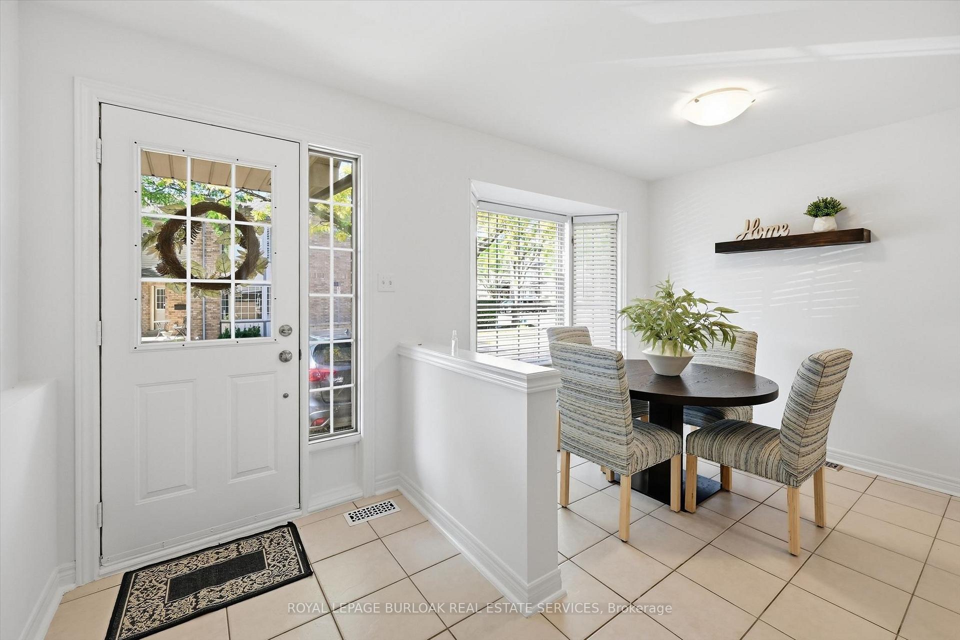 Photo 5 of Unit 11, 705 Cumberland Avenue, Burlington, Roseland — HOMEH