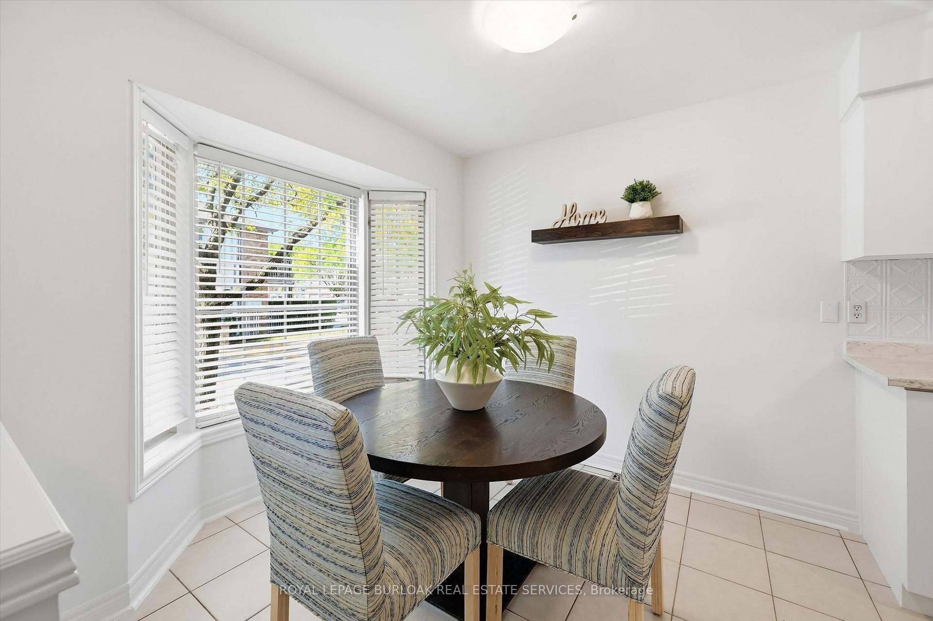 Photo 6 of Unit 11, 705 Cumberland Avenue, Burlington, Roseland — HOMEH