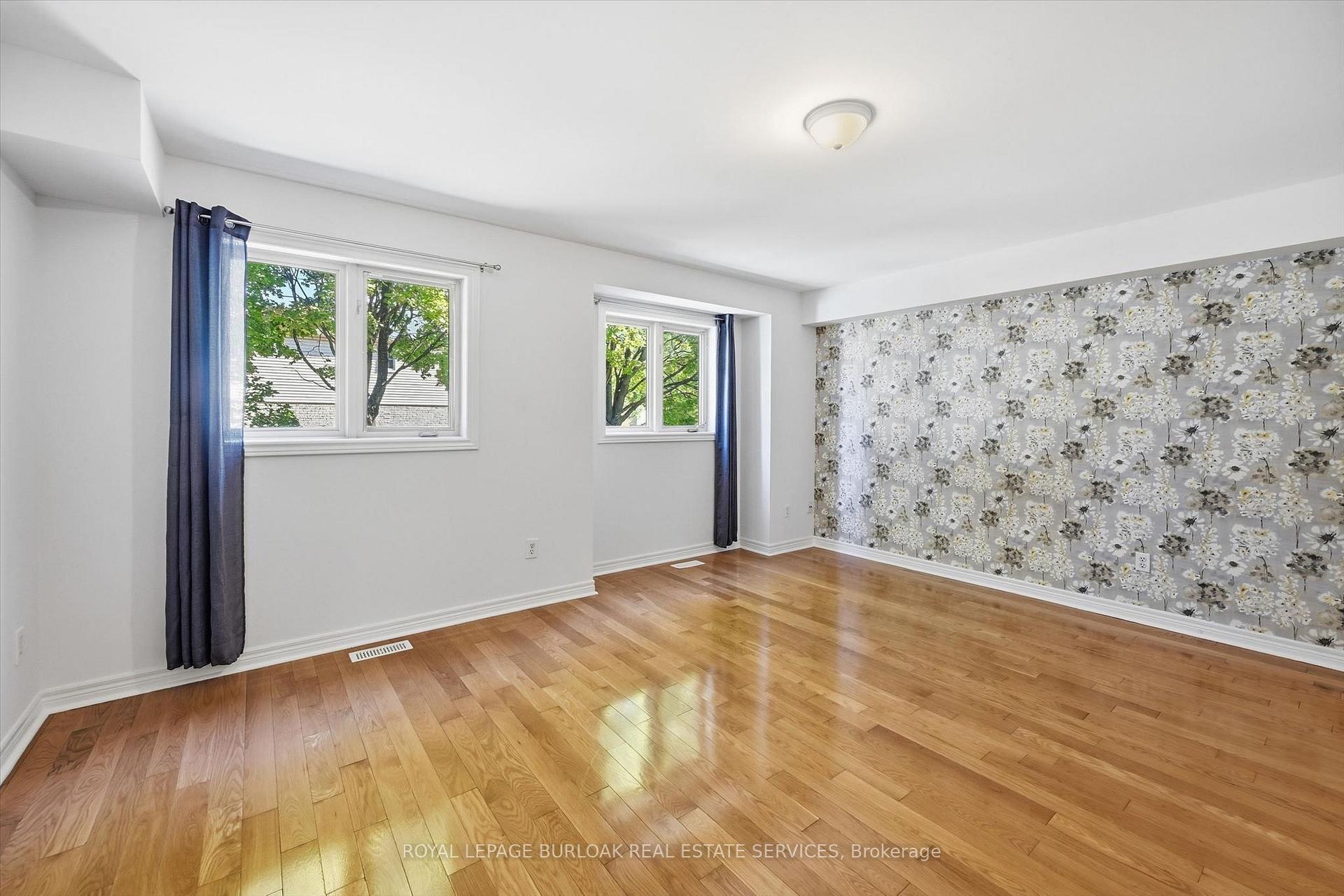 Photo 17 of Unit 11, 705 Cumberland Avenue, Burlington, Roseland — HOMEH