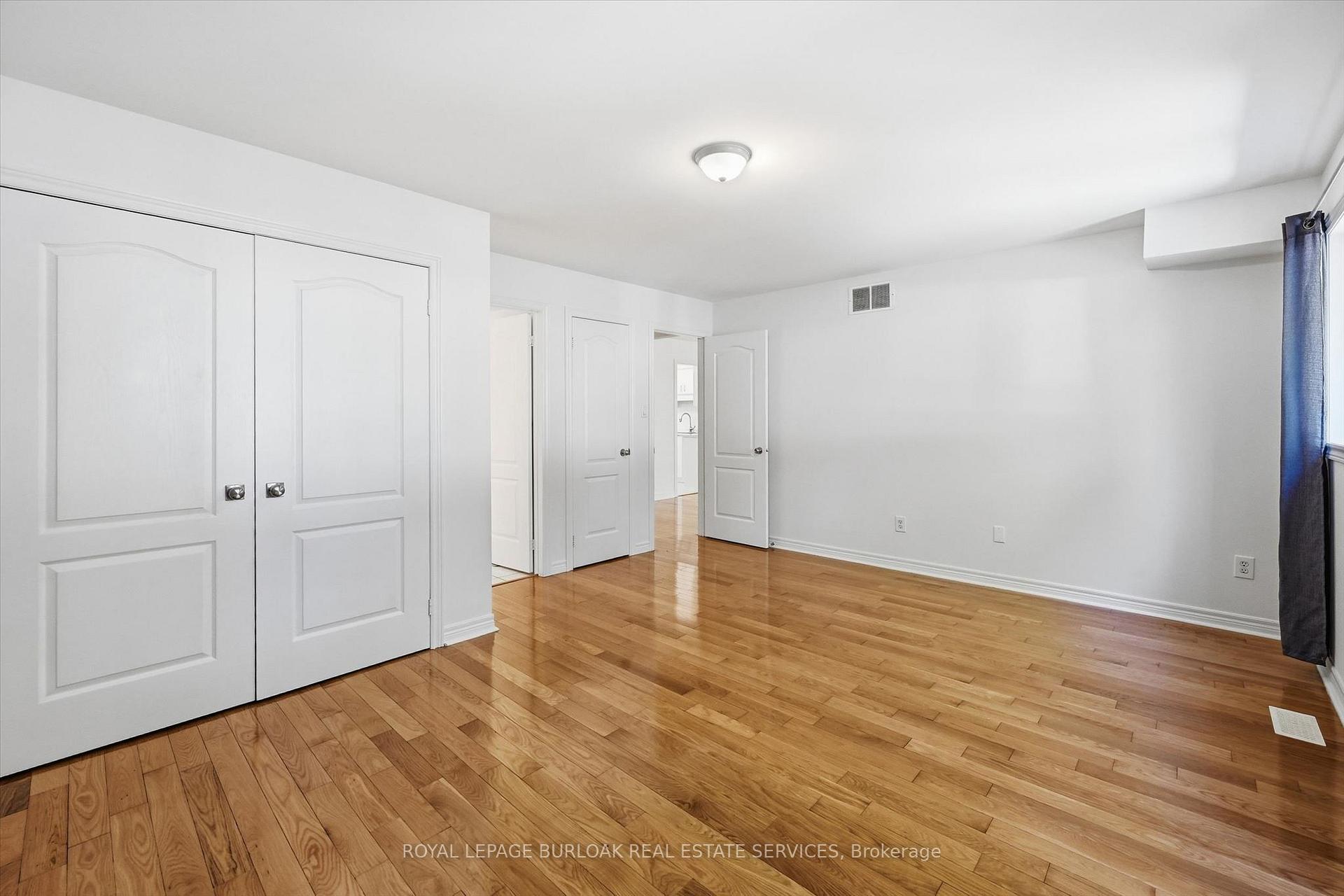 Photo 21 of Unit 11, 705 Cumberland Avenue, Burlington, Roseland — HOMEH