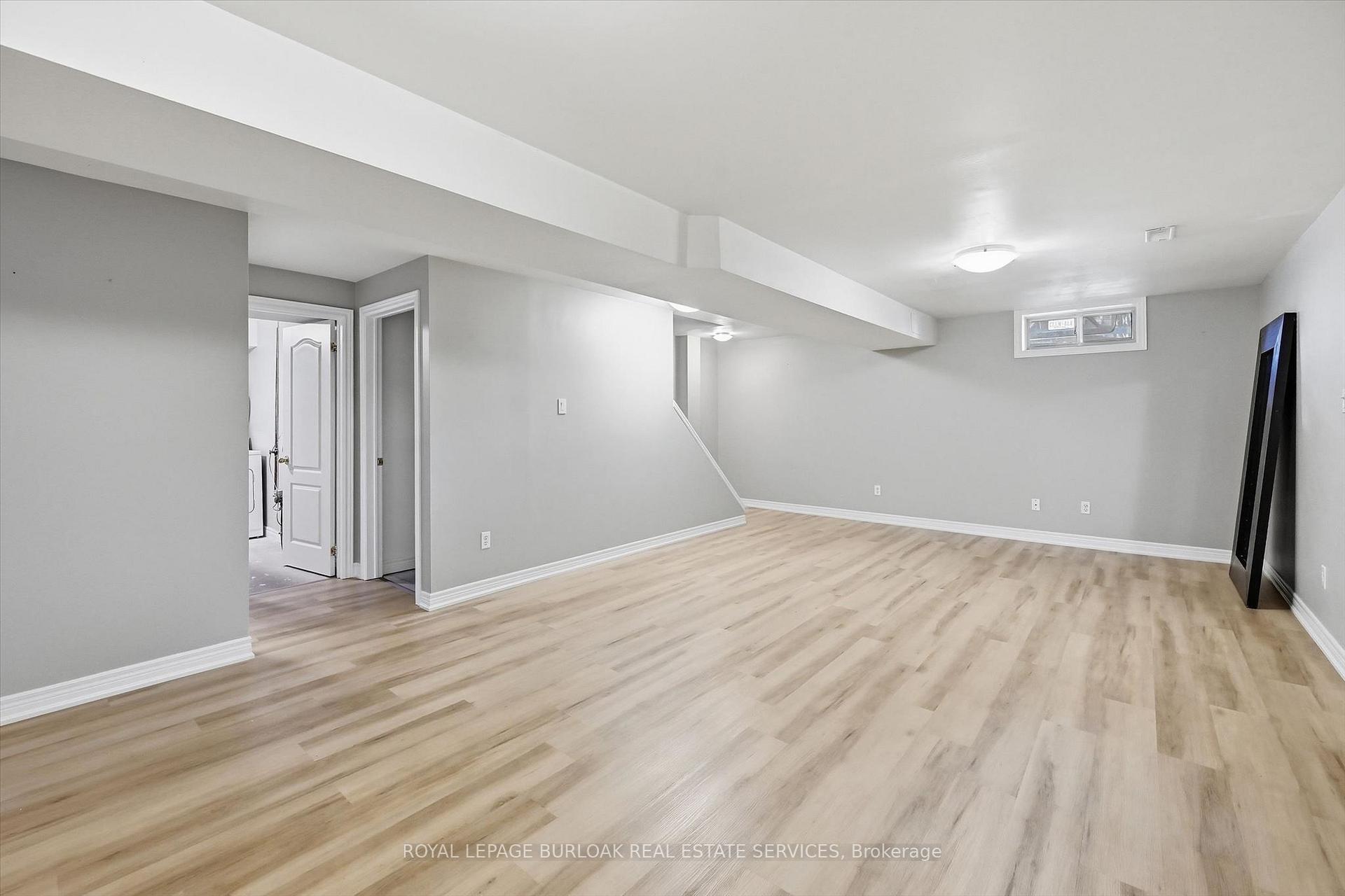 Photo 26 of Unit 11, 705 Cumberland Avenue, Burlington, Roseland — HOMEH