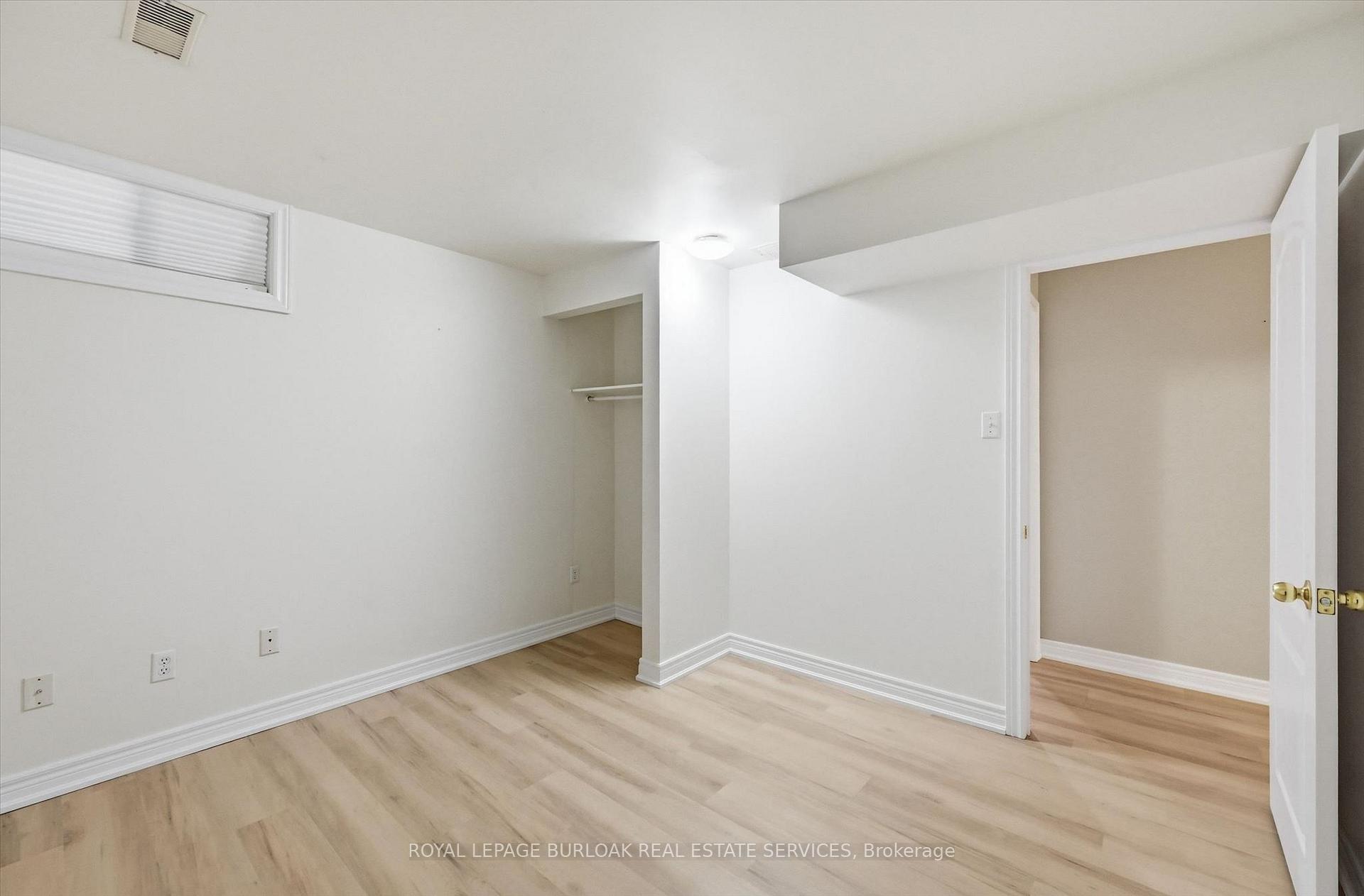 Photo 29 of Unit 11, 705 Cumberland Avenue, Burlington, Roseland — HOMEH