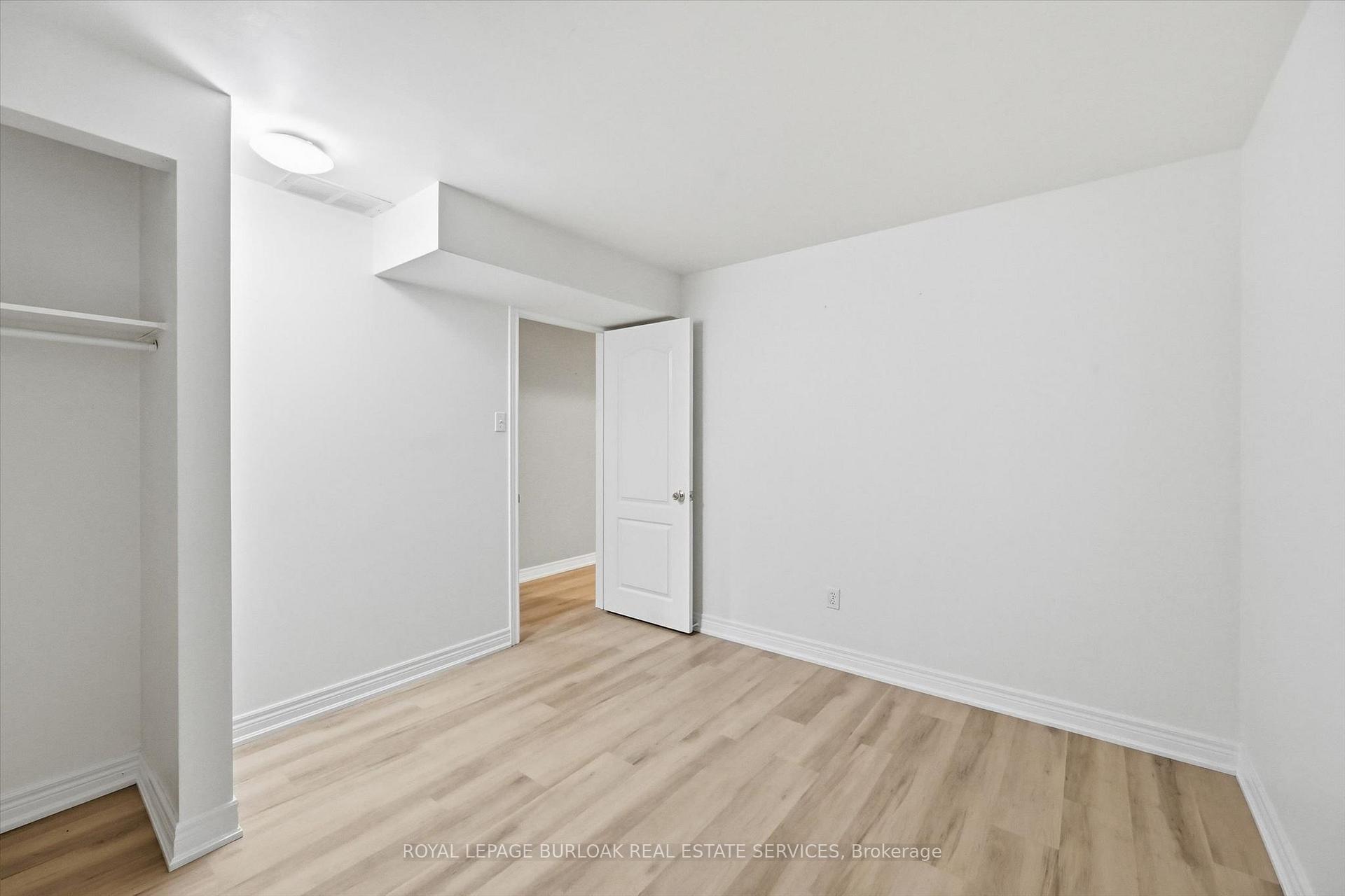 Photo 30 of Unit 11, 705 Cumberland Avenue, Burlington, Roseland — HOMEH