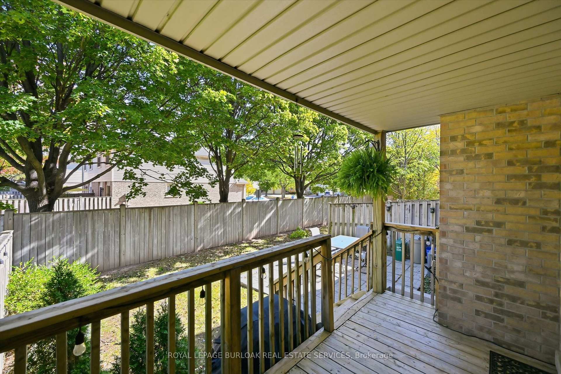 Photo 38 of Unit 11, 705 Cumberland Avenue, Burlington, Roseland — HOMEH