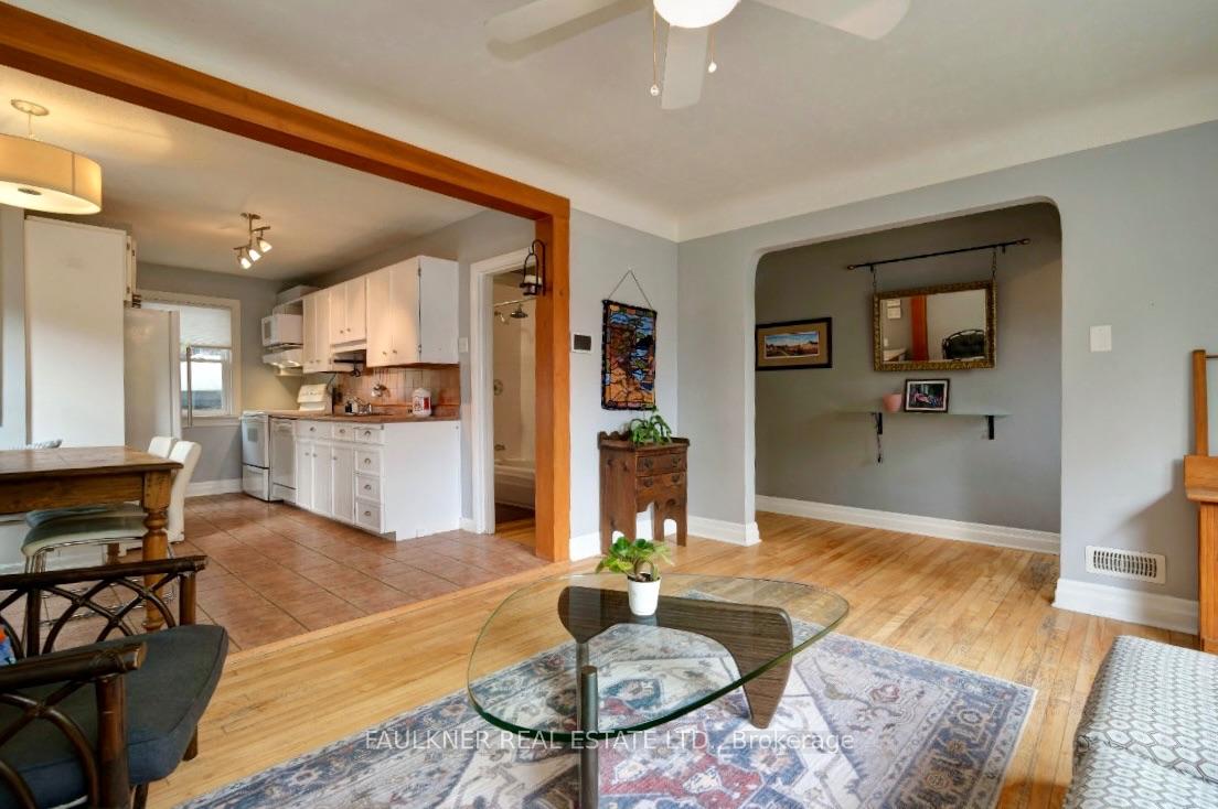 Photo 7 of 247 Knox Crescent, Ottawa, Riverview Park — HOMEH