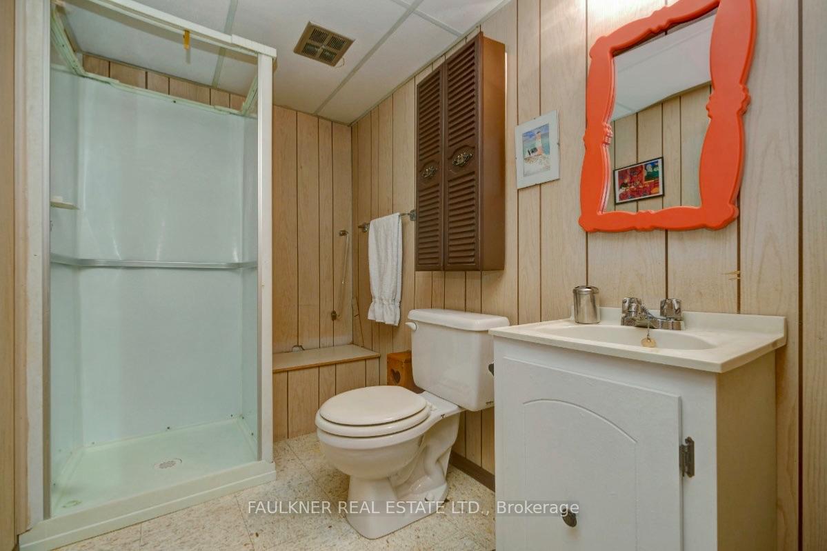 Photo 22 of 247 Knox Crescent, Ottawa, Riverview Park — HOMEH