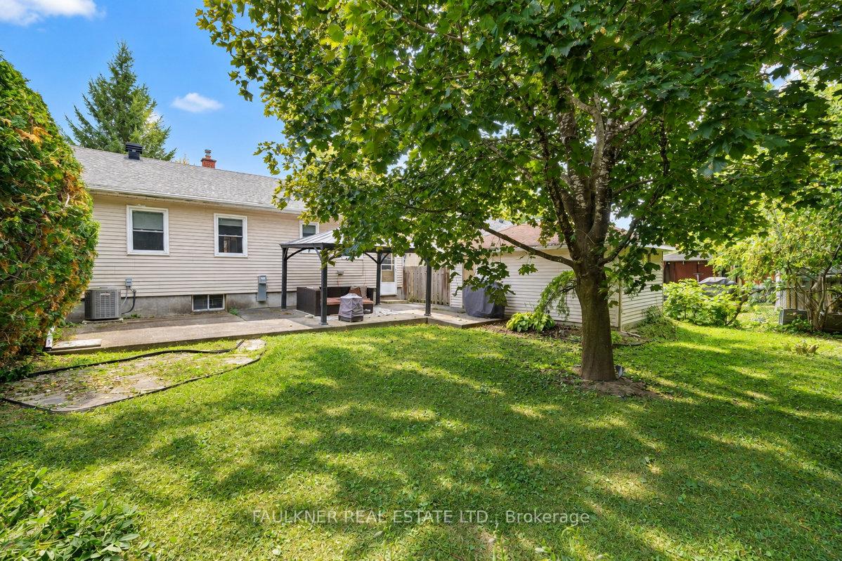 Photo 27 of 247 Knox Crescent, Ottawa, Riverview Park — HOMEH