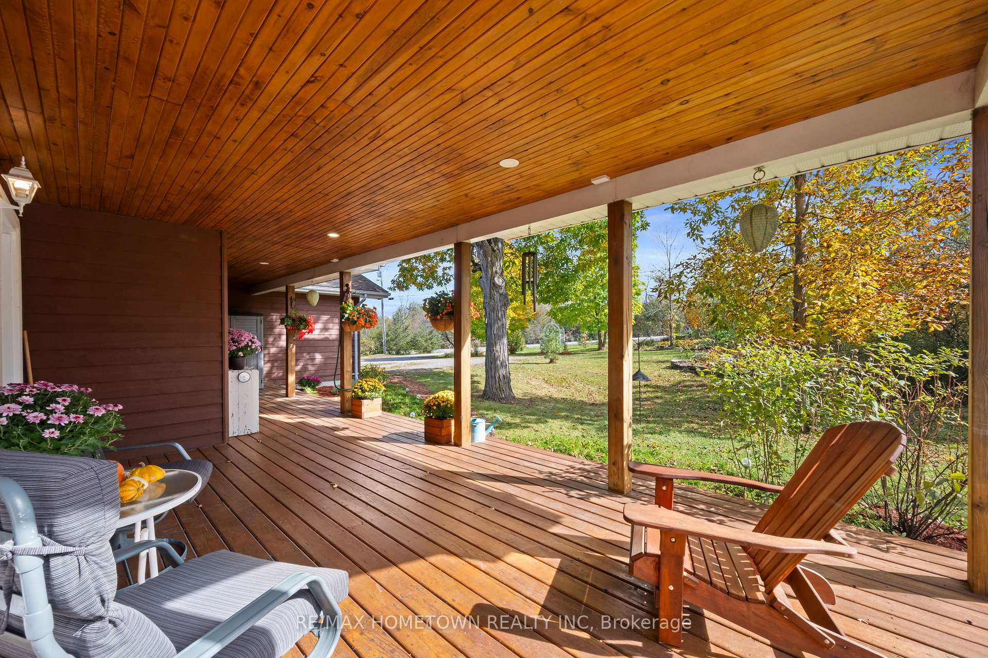 Photo 6 of 631 Lake Street, Rideau Lakes, Rideau Lakes (Bastard) Twp — HOMEH