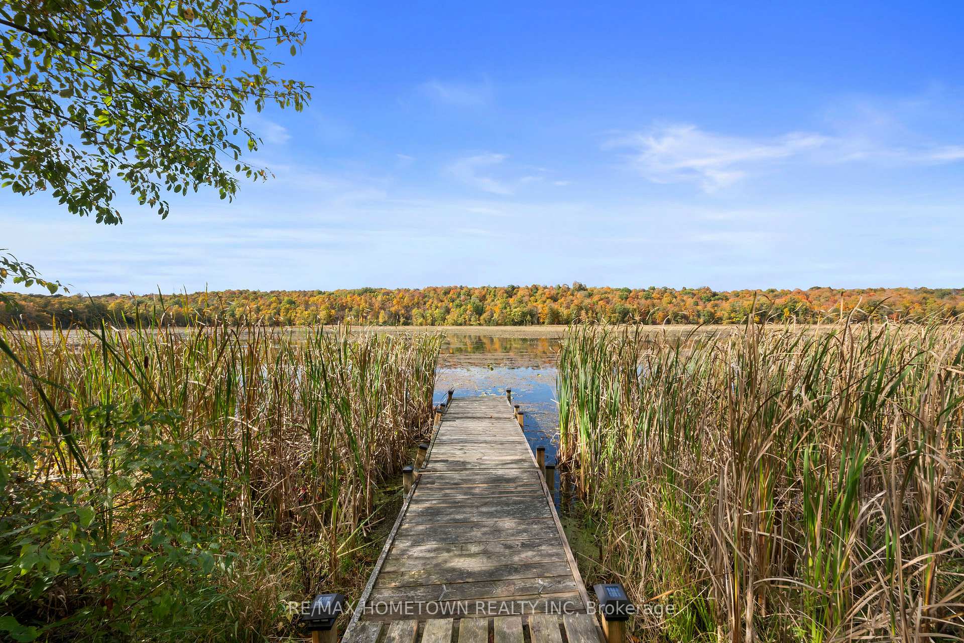 Photo 8 of 631 Lake Street, Rideau Lakes, Rideau Lakes (Bastard) Twp — HOMEH