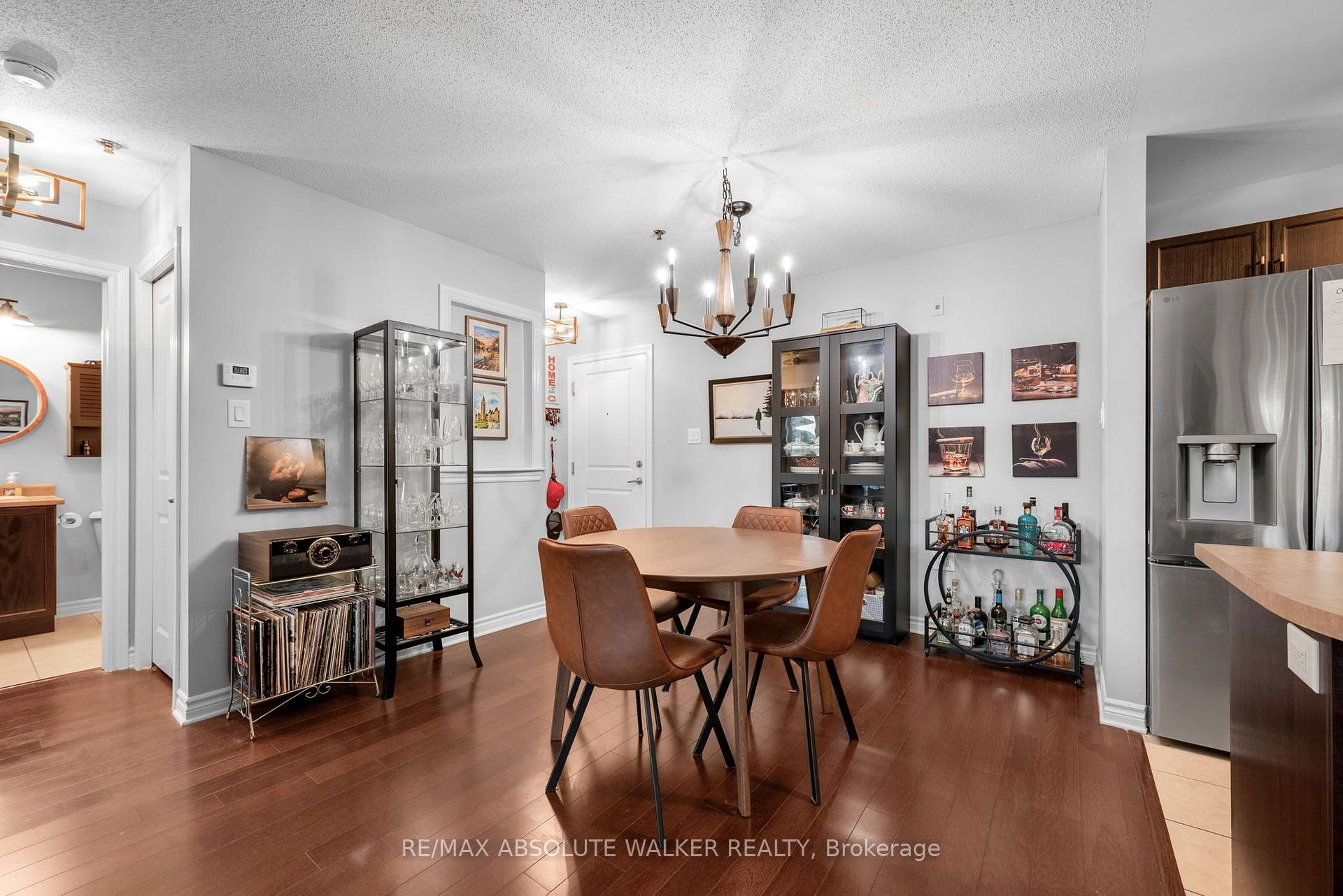 Photo 3 of Unit 208, 151 Potts Private, Ottawa, Notting Hill/Summerside — HOMEH