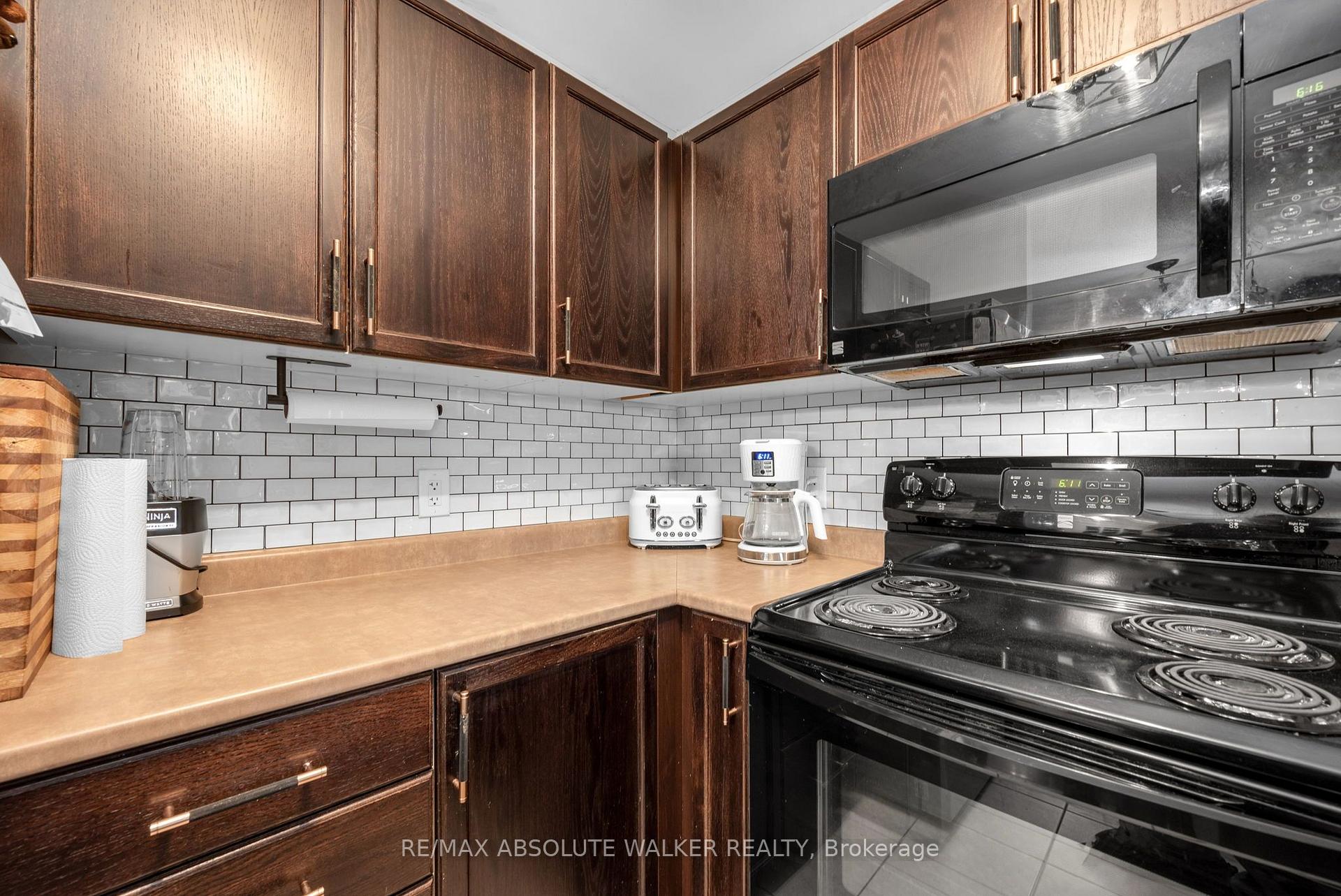 Photo 8 of Unit 208, 151 Potts Private, Ottawa, Notting Hill/Summerside — HOMEH