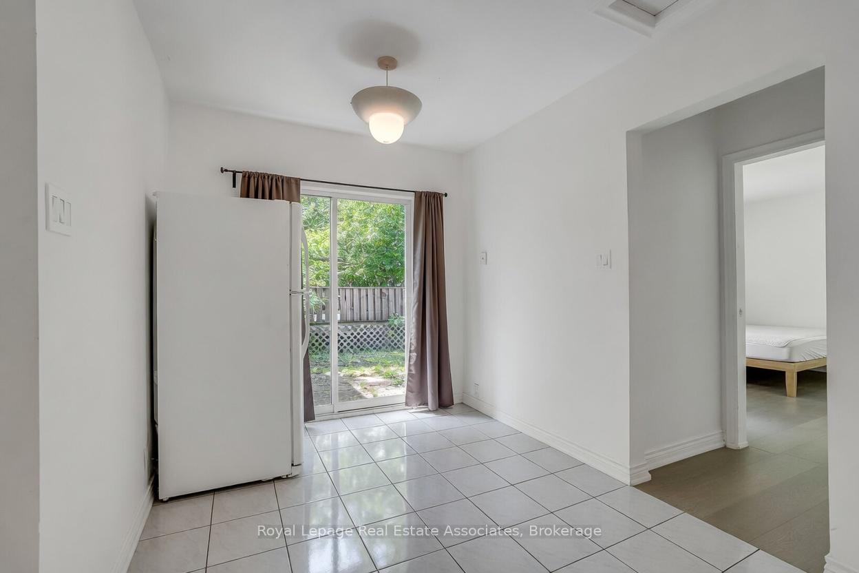 Photo 28 of 11 Ben Machree Drive, Mississauga, Port Credit — HOMEH