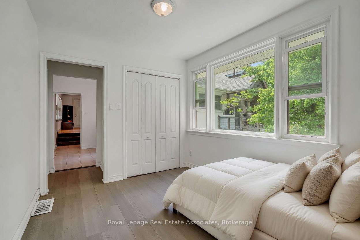 Photo 29 of 11 Ben Machree Drive, Mississauga, Port Credit — HOMEH