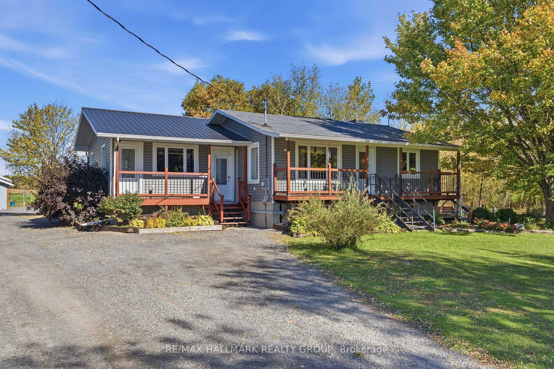 Photo of 321 Concession Road 2
