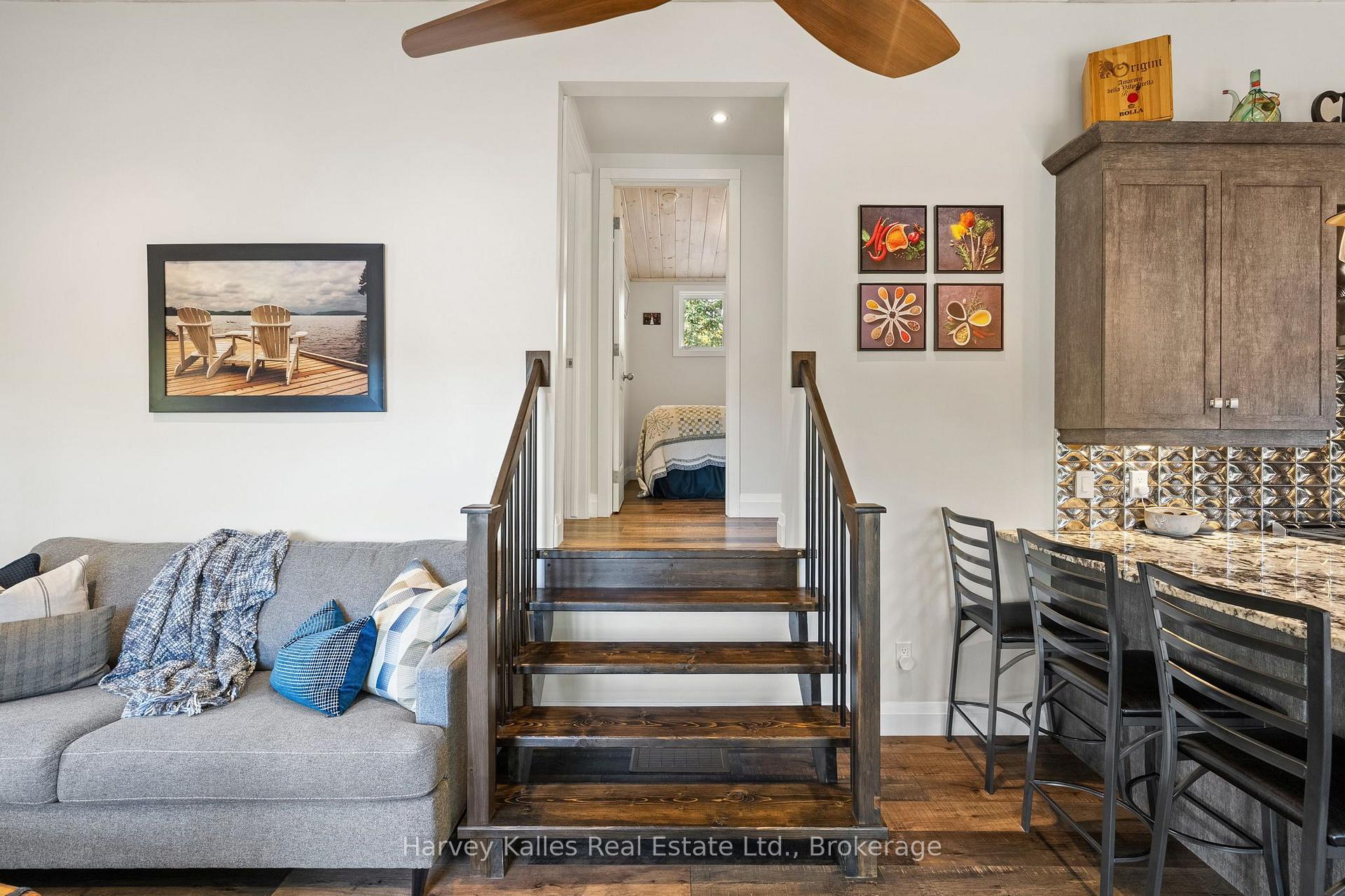 Photo 15 of 102 Lynx Drive, Kearney — HOMEH
