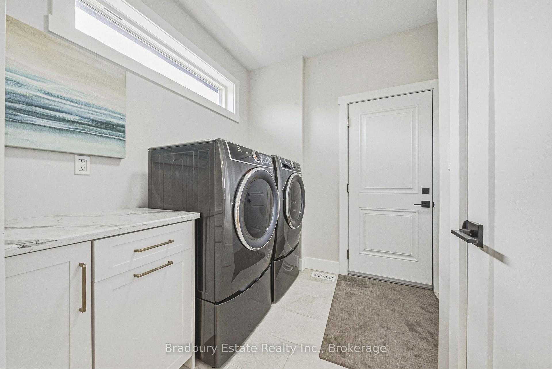 Photo 24 of Unit 23, 24 Craddock Boulevard, Haldimand — HOMEH