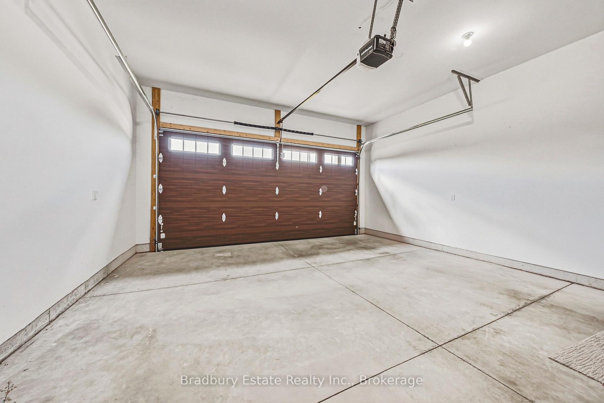Photo 26 of Unit 23, 24 Craddock Boulevard, Haldimand — HOMEH