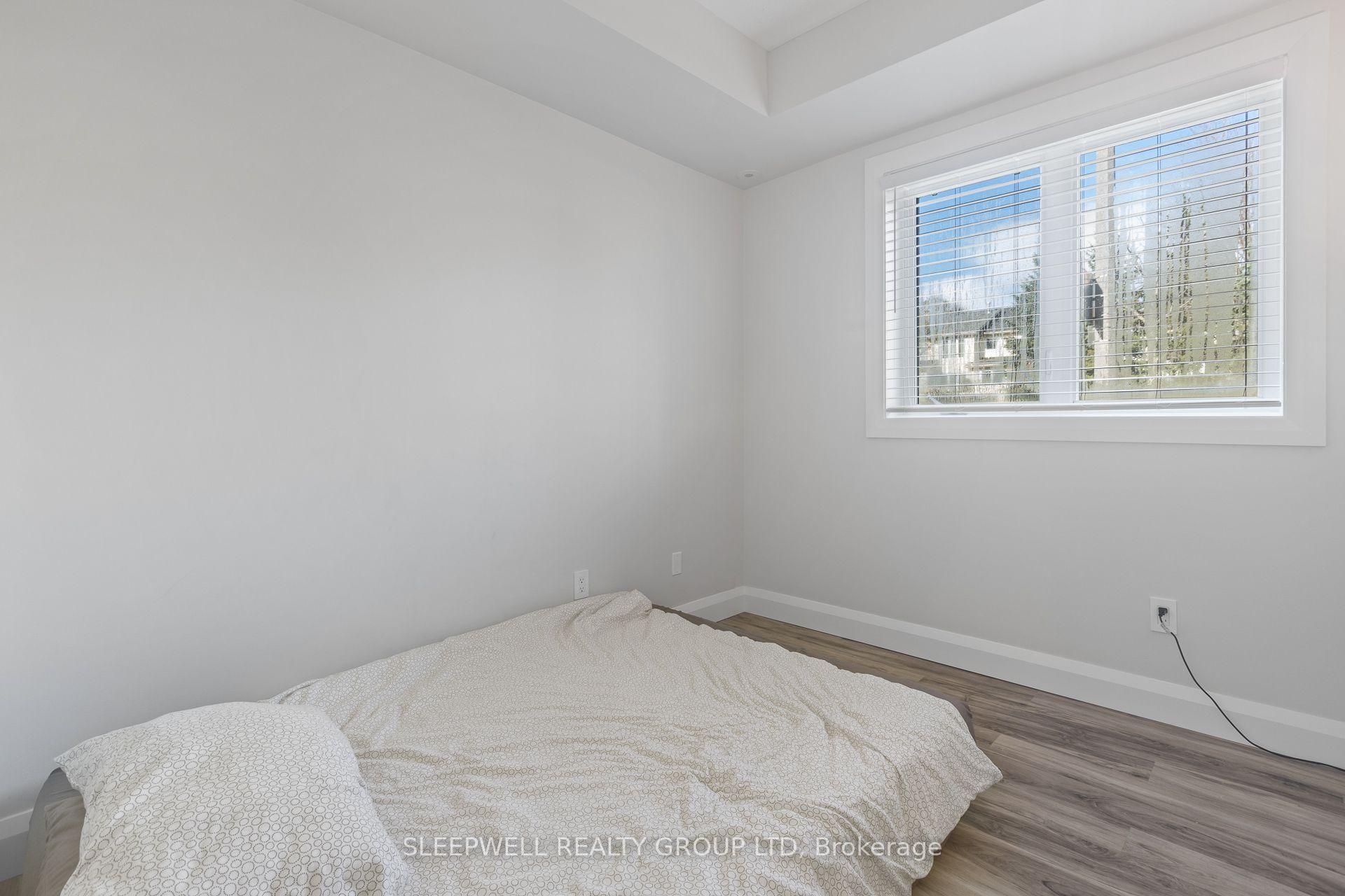 Photo 14 of Unit A, 163 Crestway Drive, Ottawa, Barrhaven East — HOMEH