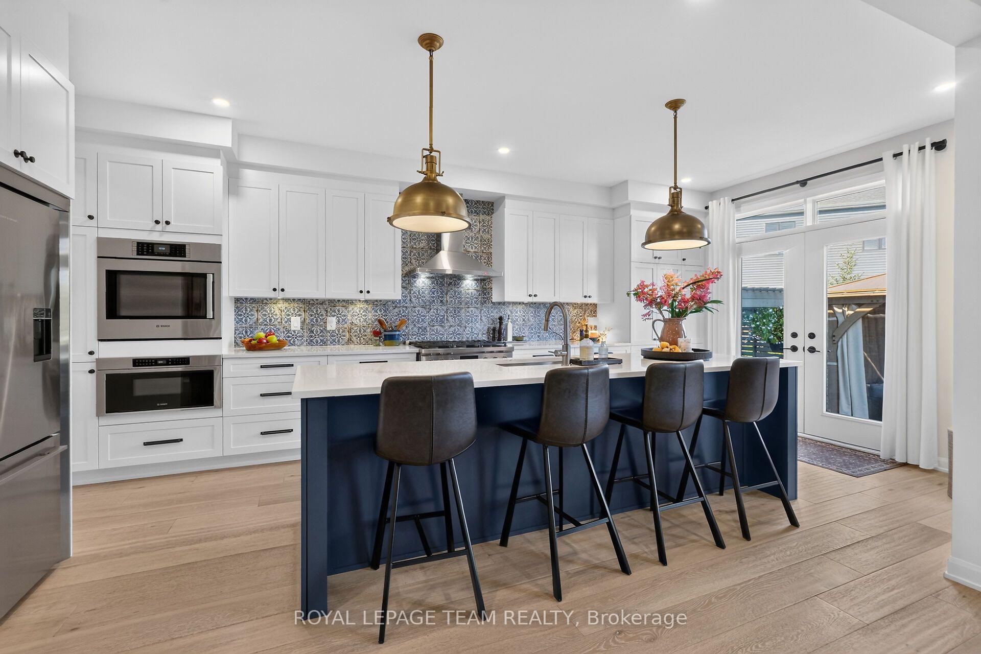 Photo 14 of 719 Coast Circle, Ottawa, Mahogany Community — HOMEH