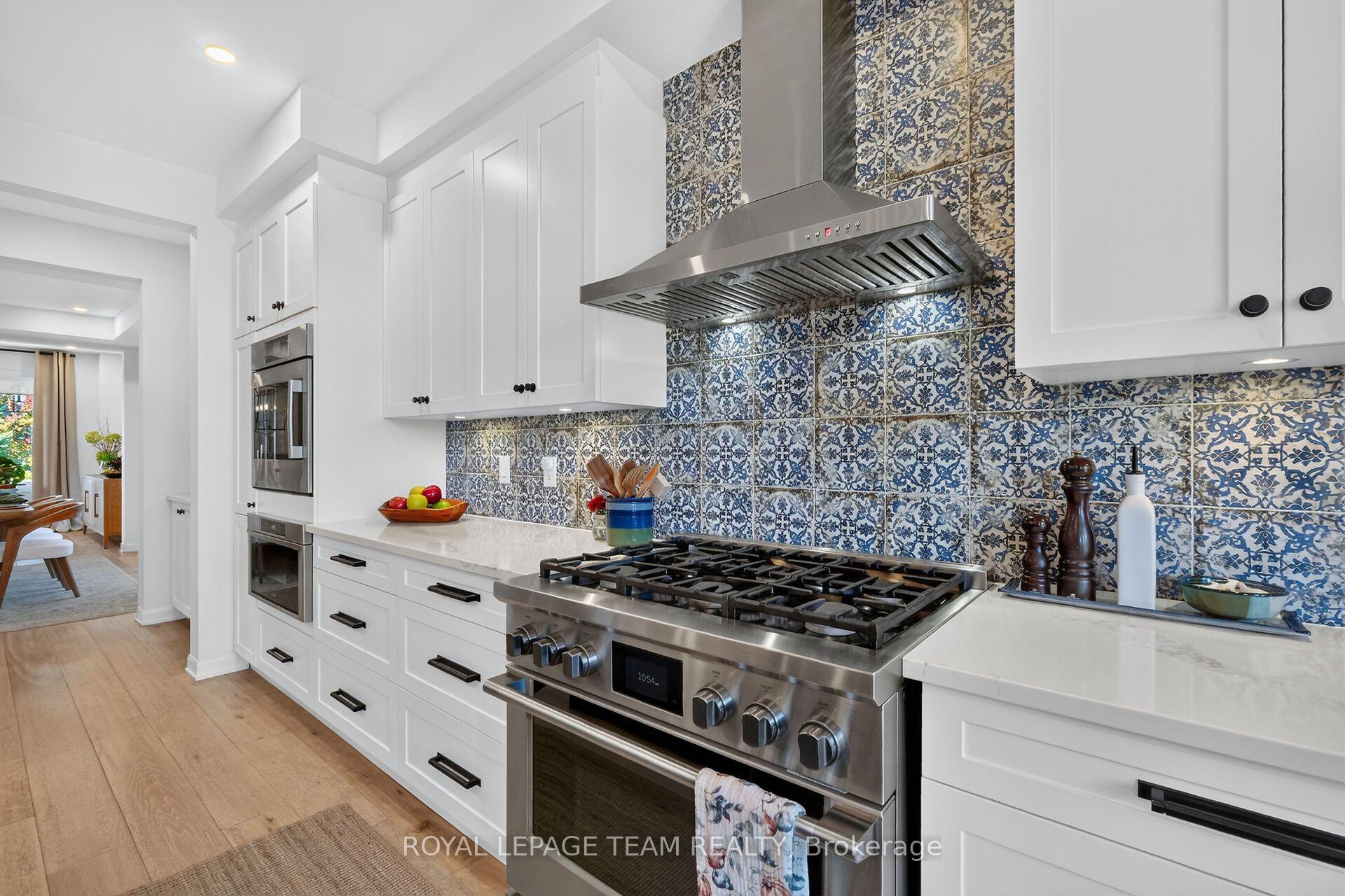 Photo 18 of 719 Coast Circle, Ottawa, Mahogany Community — HOMEH