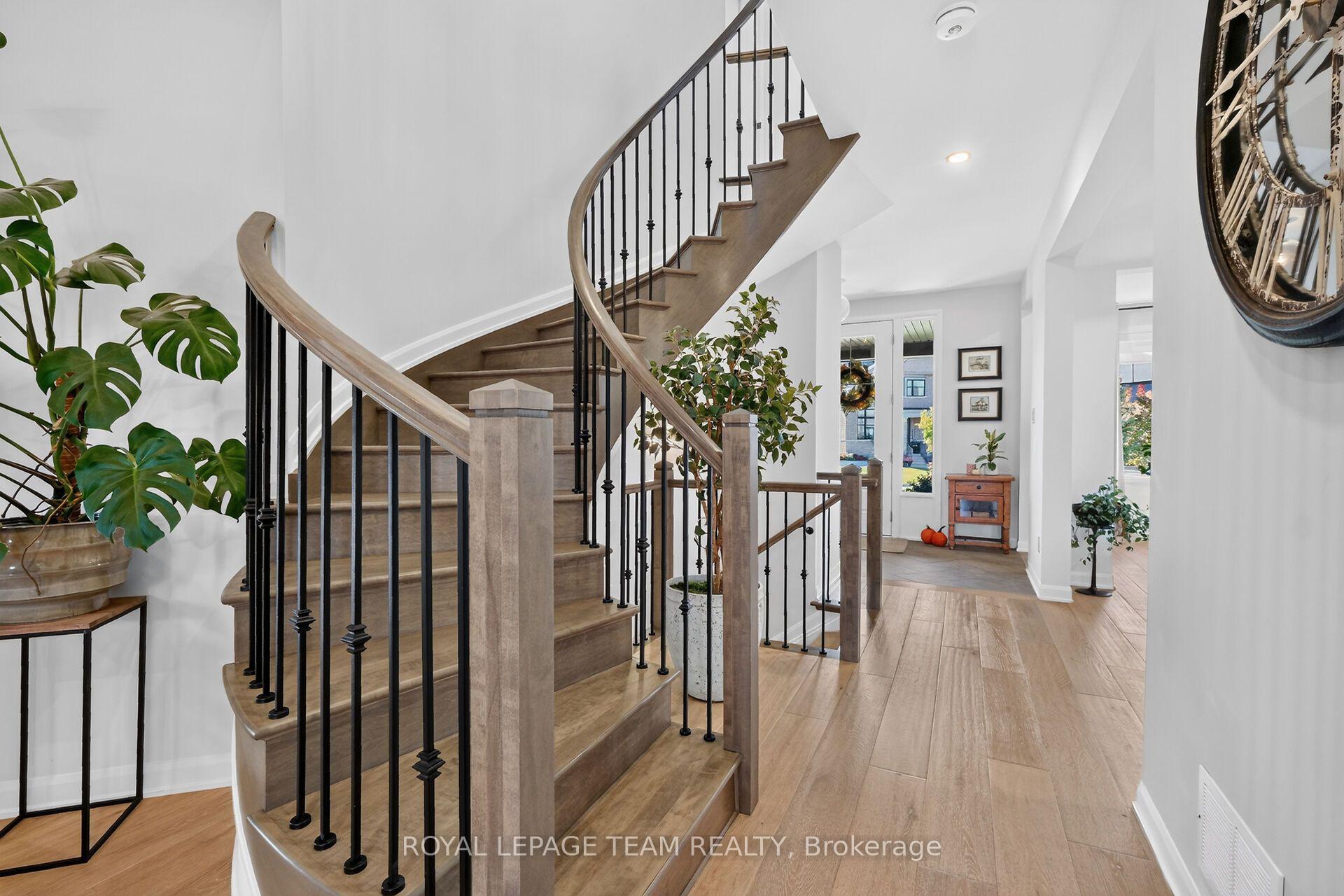 Photo 22 of 719 Coast Circle, Ottawa, Mahogany Community — HOMEH