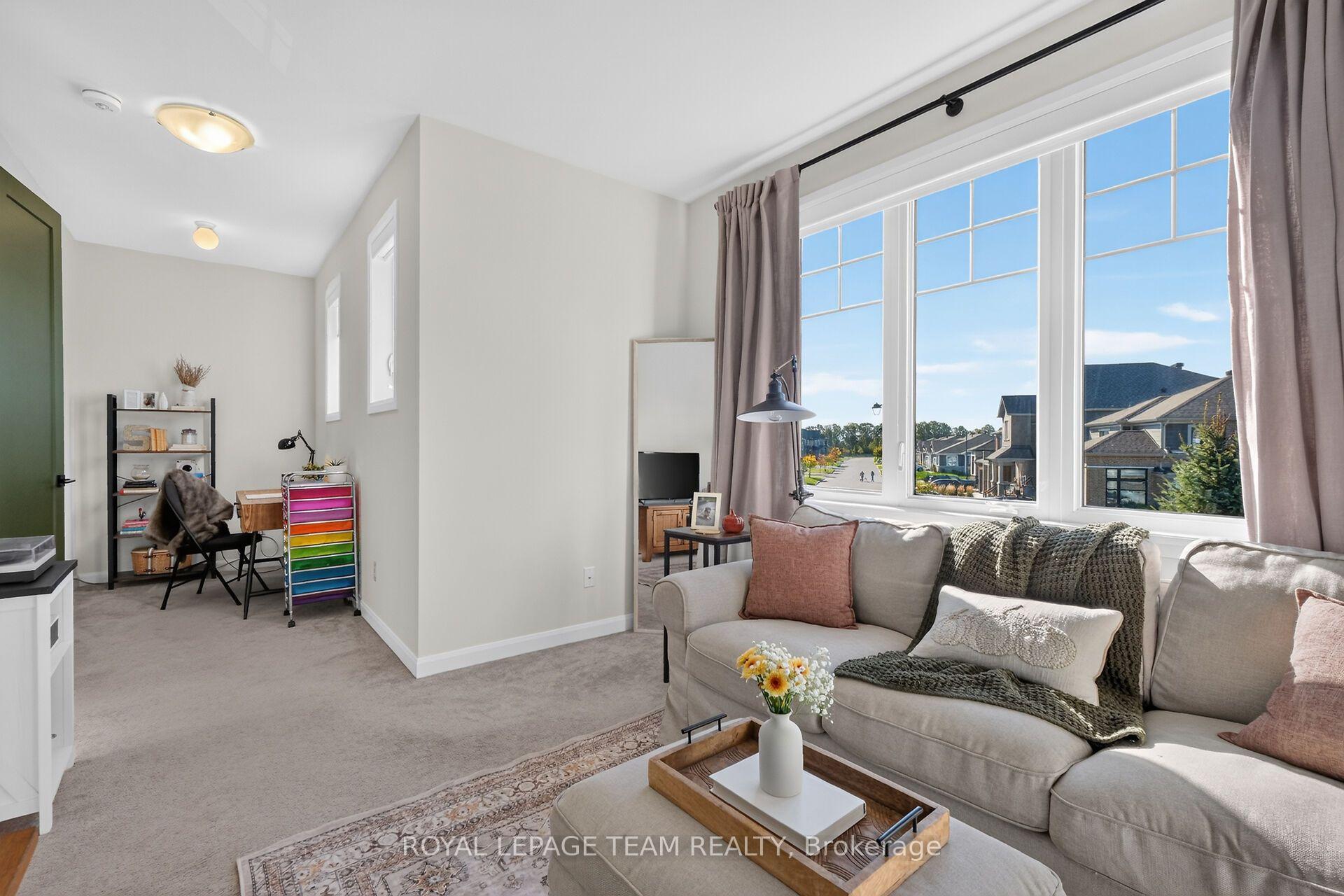 Photo 23 of 719 Coast Circle, Ottawa, Mahogany Community — HOMEH