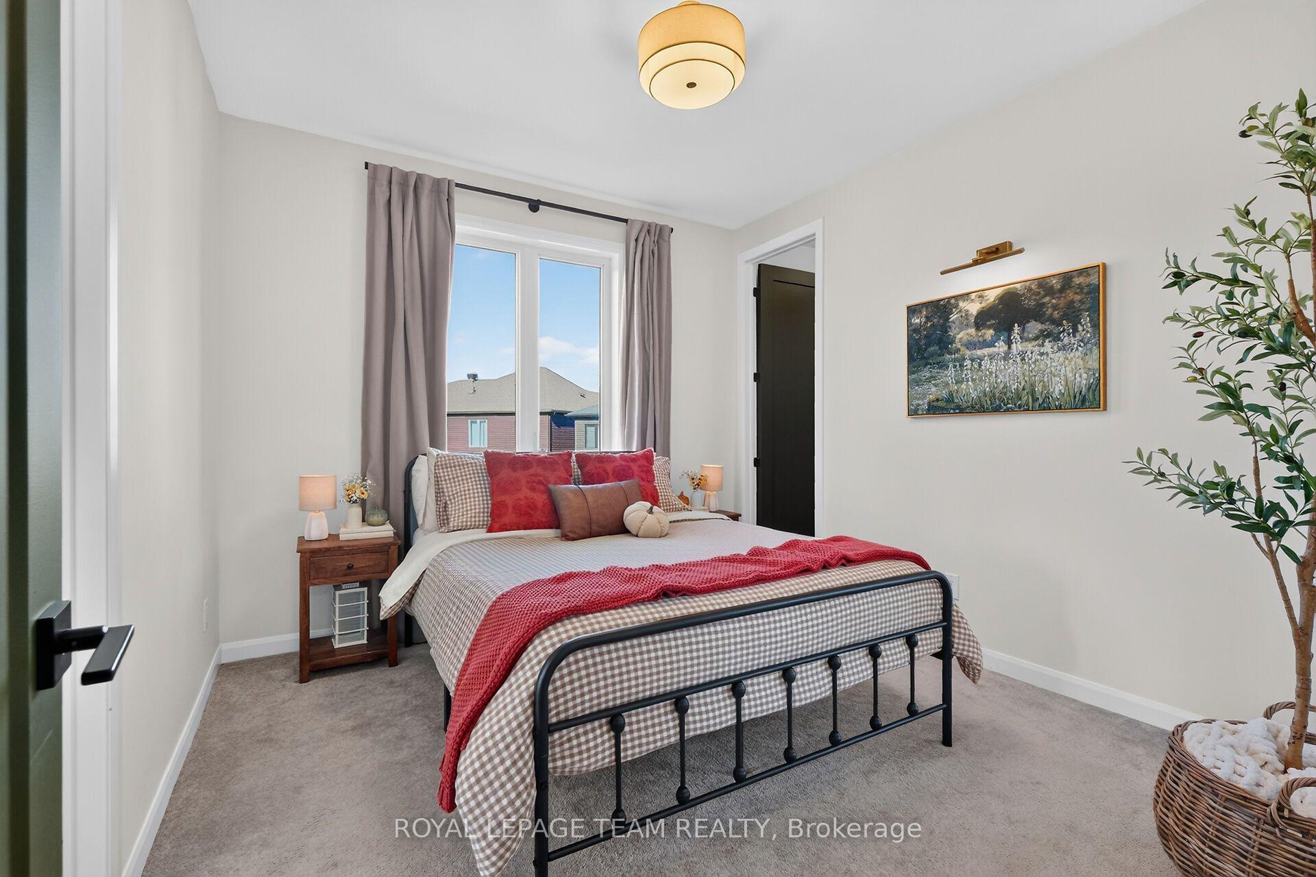 Photo 25 of 719 Coast Circle, Ottawa, Mahogany Community — HOMEH