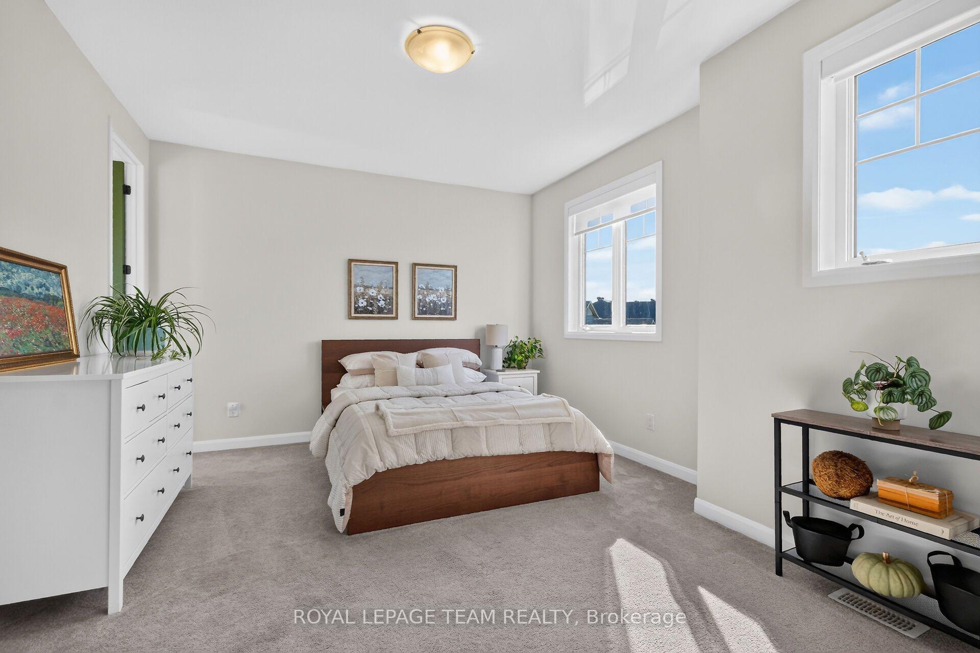 Photo 26 of 719 Coast Circle, Ottawa, Mahogany Community — HOMEH
