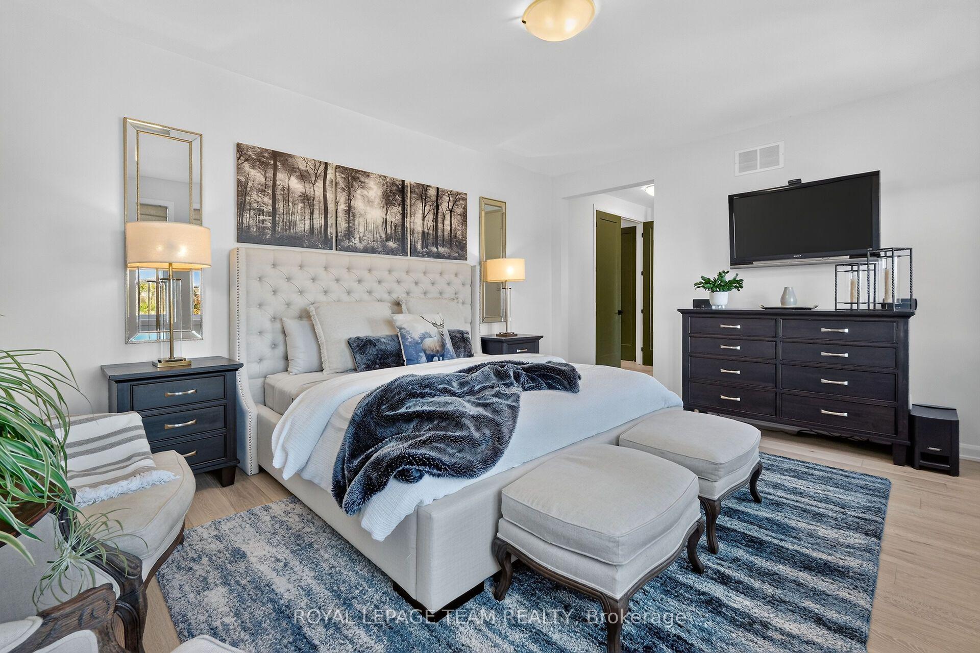 Photo 29 of 719 Coast Circle, Ottawa, Mahogany Community — HOMEH
