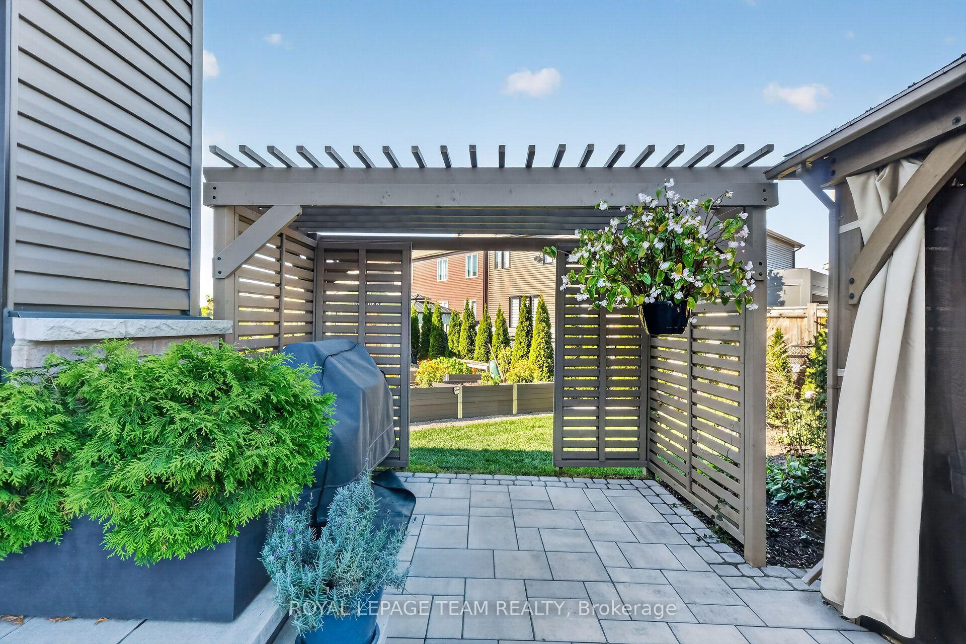Photo 45 of 719 Coast Circle, Ottawa, Mahogany Community — HOMEH