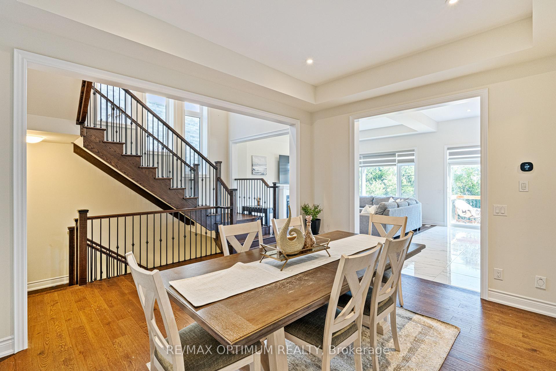 Photo 10 of 88 Pheasant Ridge Drive, Whitby, Rural Whitby — HOMEH