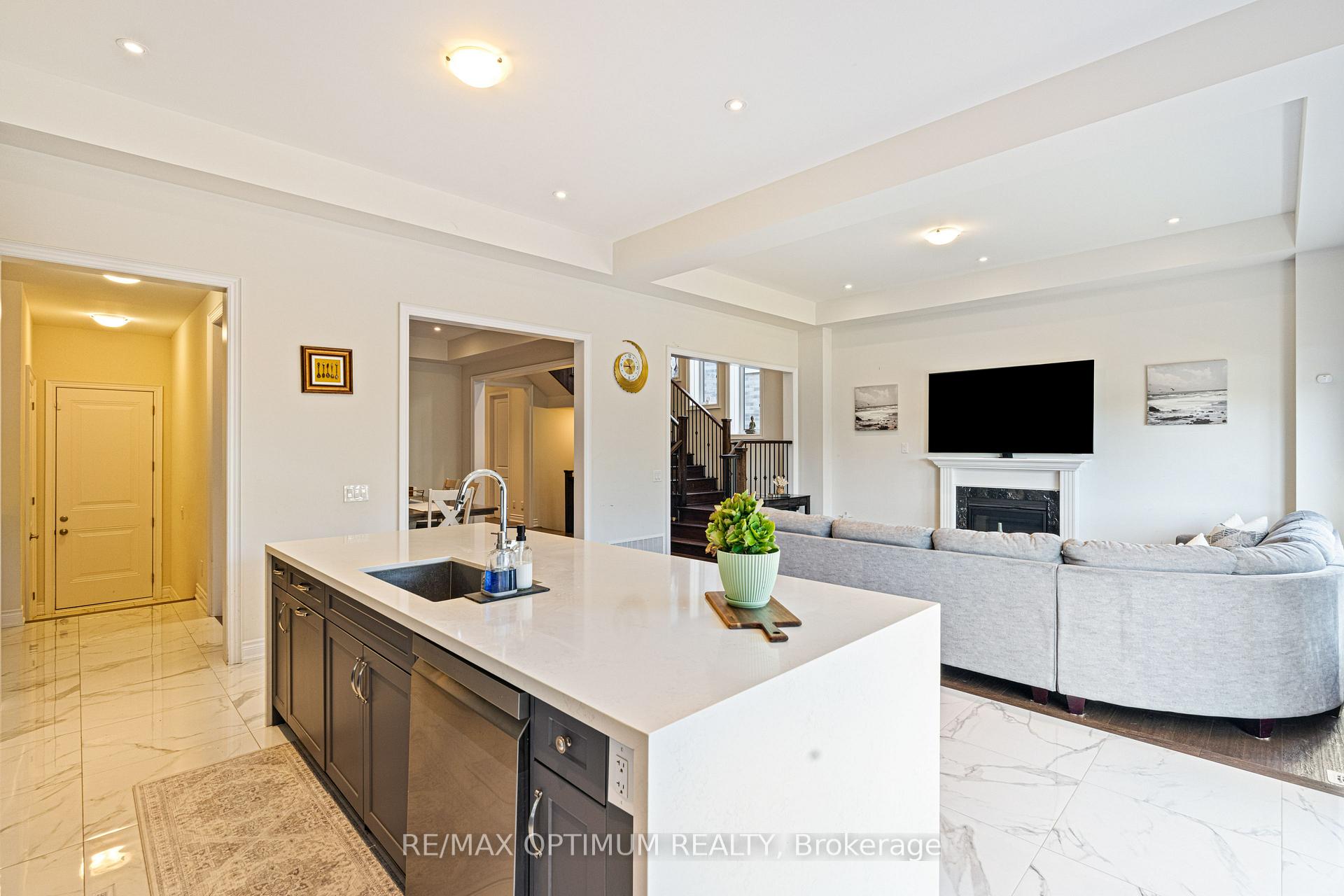 Photo 20 of 88 Pheasant Ridge Drive, Whitby, Rural Whitby — HOMEH