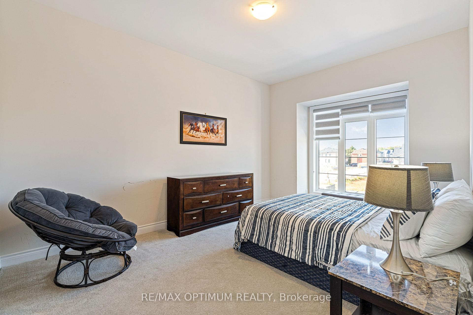 Photo 35 of 88 Pheasant Ridge Drive, Whitby, Rural Whitby — HOMEH