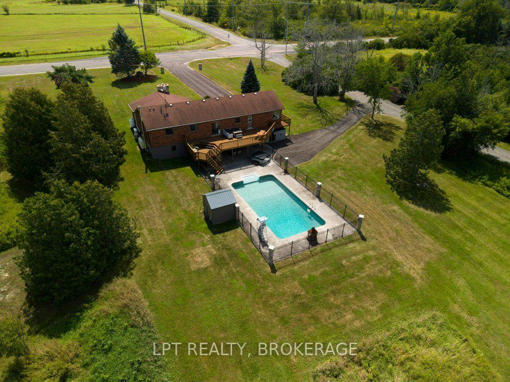 Photo 2 of 4404 Unity Road, Kingston, City North of 401 — HOMEH