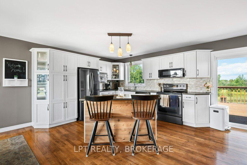 Photo 24 of 4404 Unity Road, Kingston, City North of 401 — HOMEH