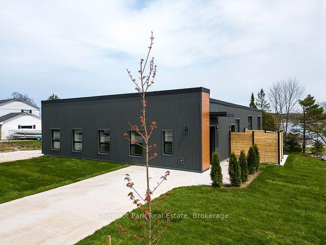Photo of Unit 1, 2605 3rd Avenue W