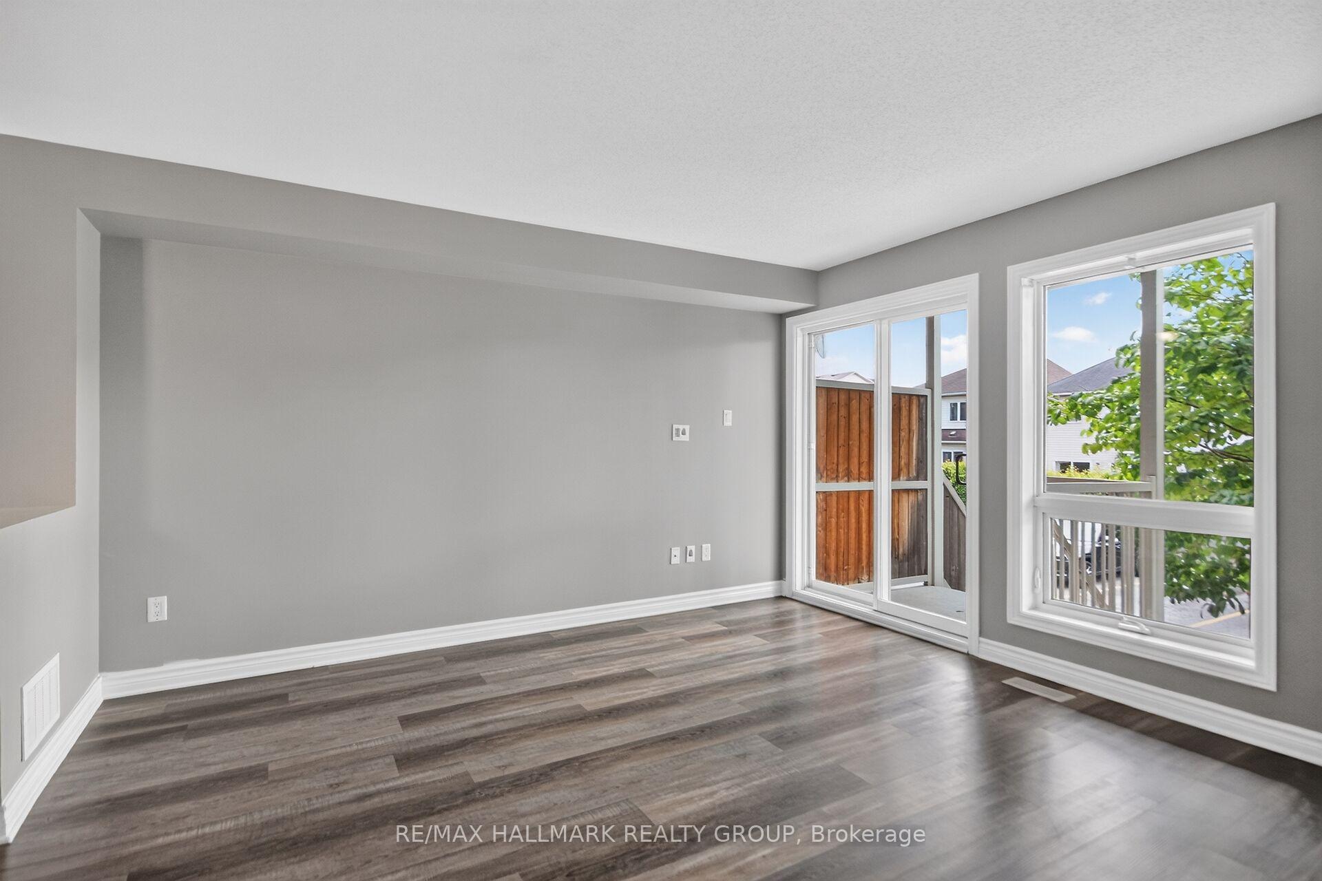 Photo 13 of 580A Chapman Mills Drive, Ottawa, Barrhaven - Strandherd — HOMEH