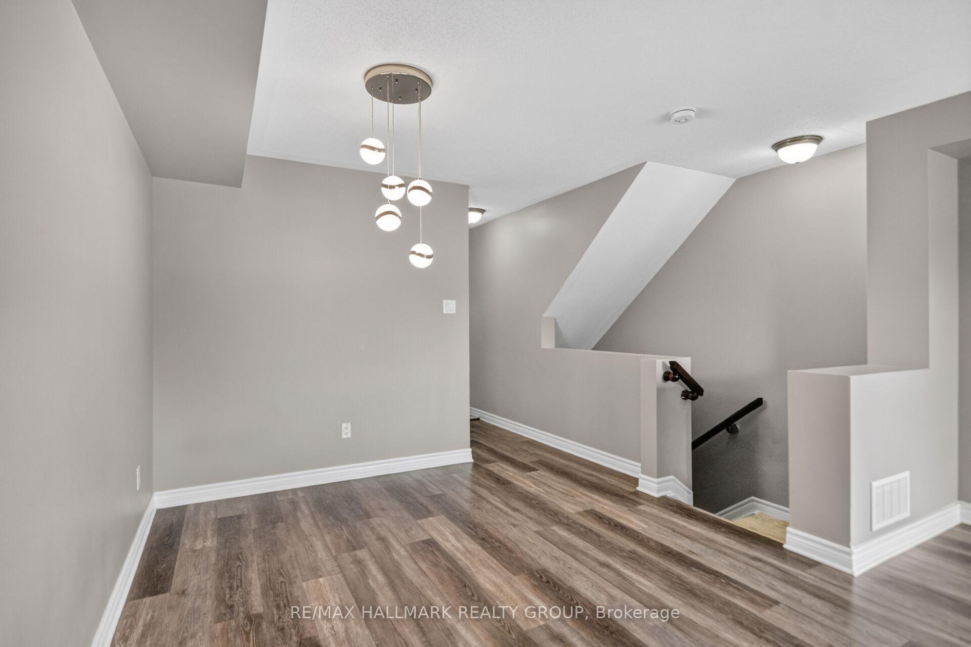 Photo 16 of 580A Chapman Mills Drive, Ottawa, Barrhaven - Strandherd — HOMEH