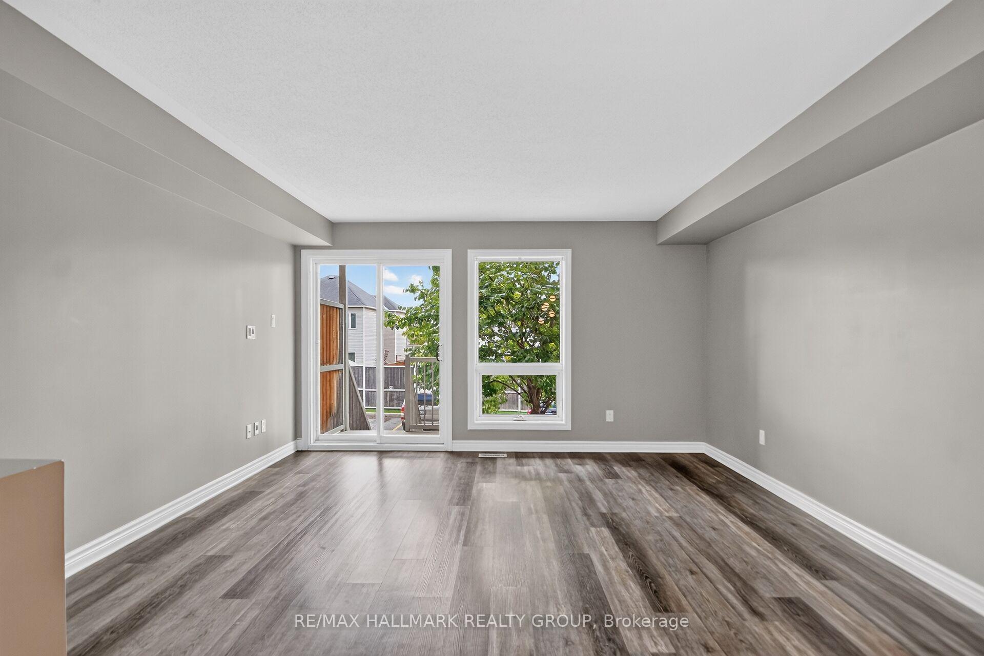 Photo 20 of 580A Chapman Mills Drive, Ottawa, Barrhaven - Strandherd — HOMEH