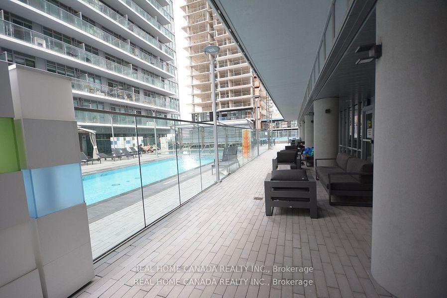 Photo 4 of Unit 2505, 195 Redpath Ave, Toronto, Mount Pleasant West — HOMEH