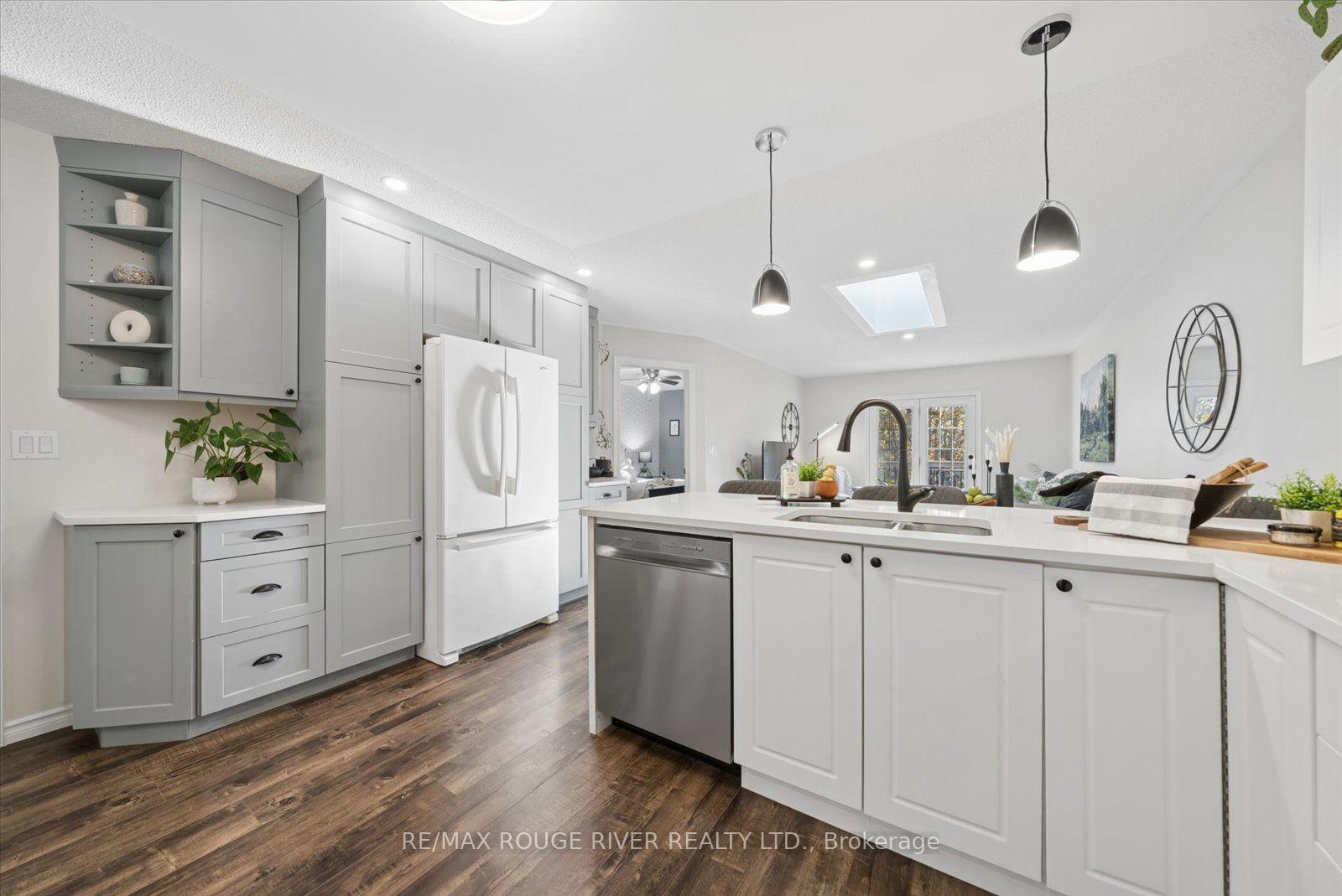Photo 14 of 10 Talbot Drive, Port Hope — HOMEH