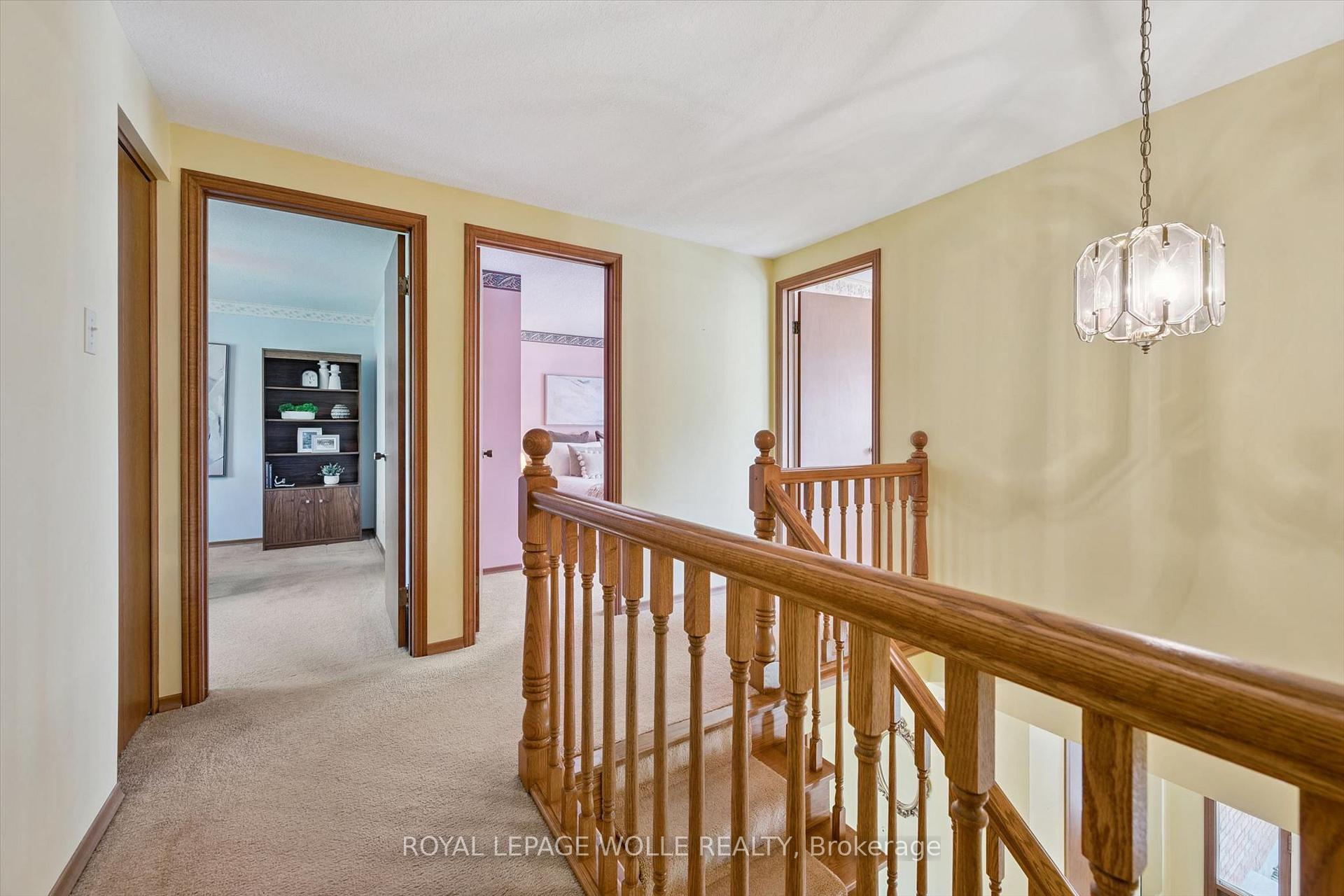 Photo 26 of 42 Mitton Place, Kitchener, Brigadoon — HOMEH