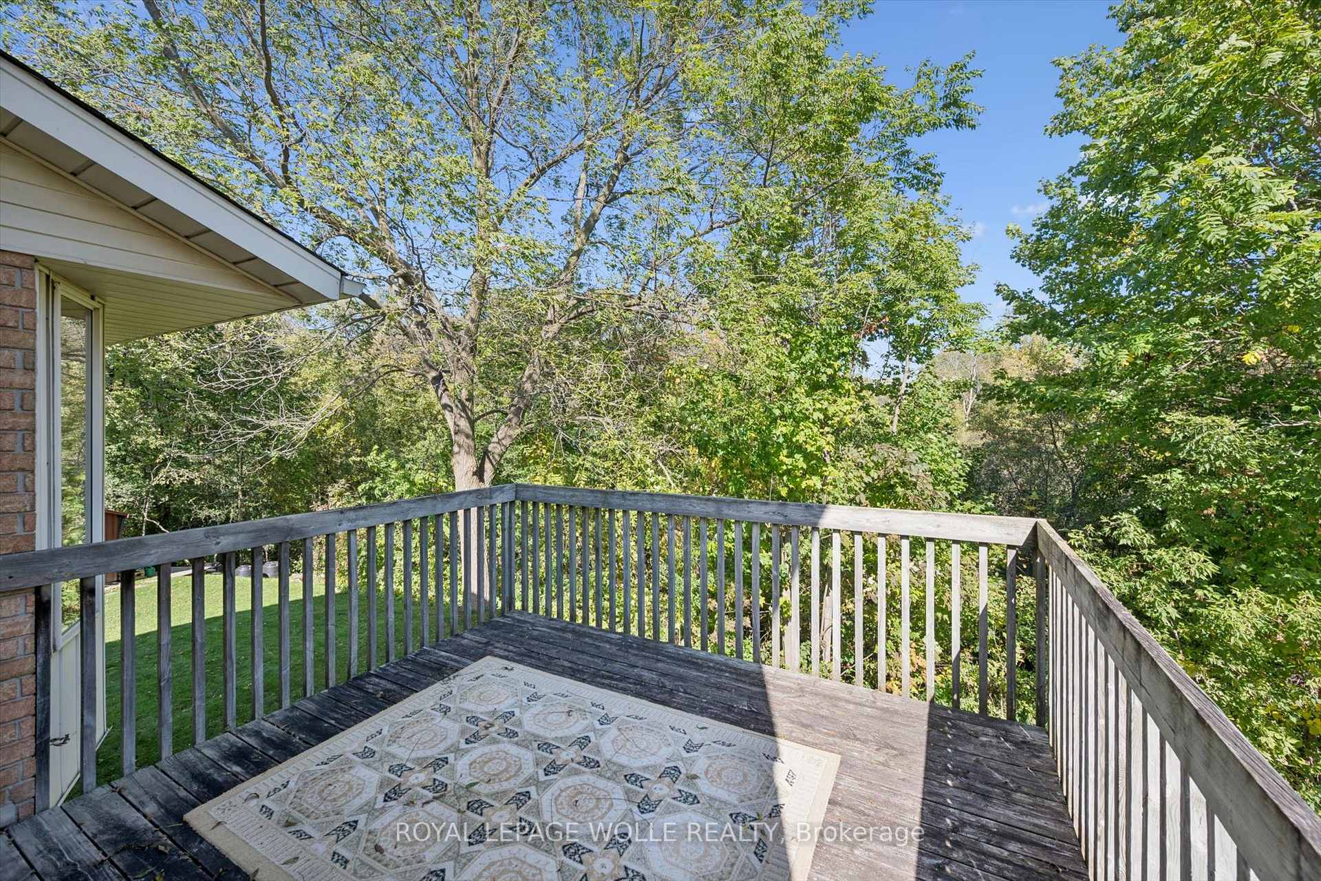 Photo 38 of 42 Mitton Place, Kitchener, Brigadoon — HOMEH